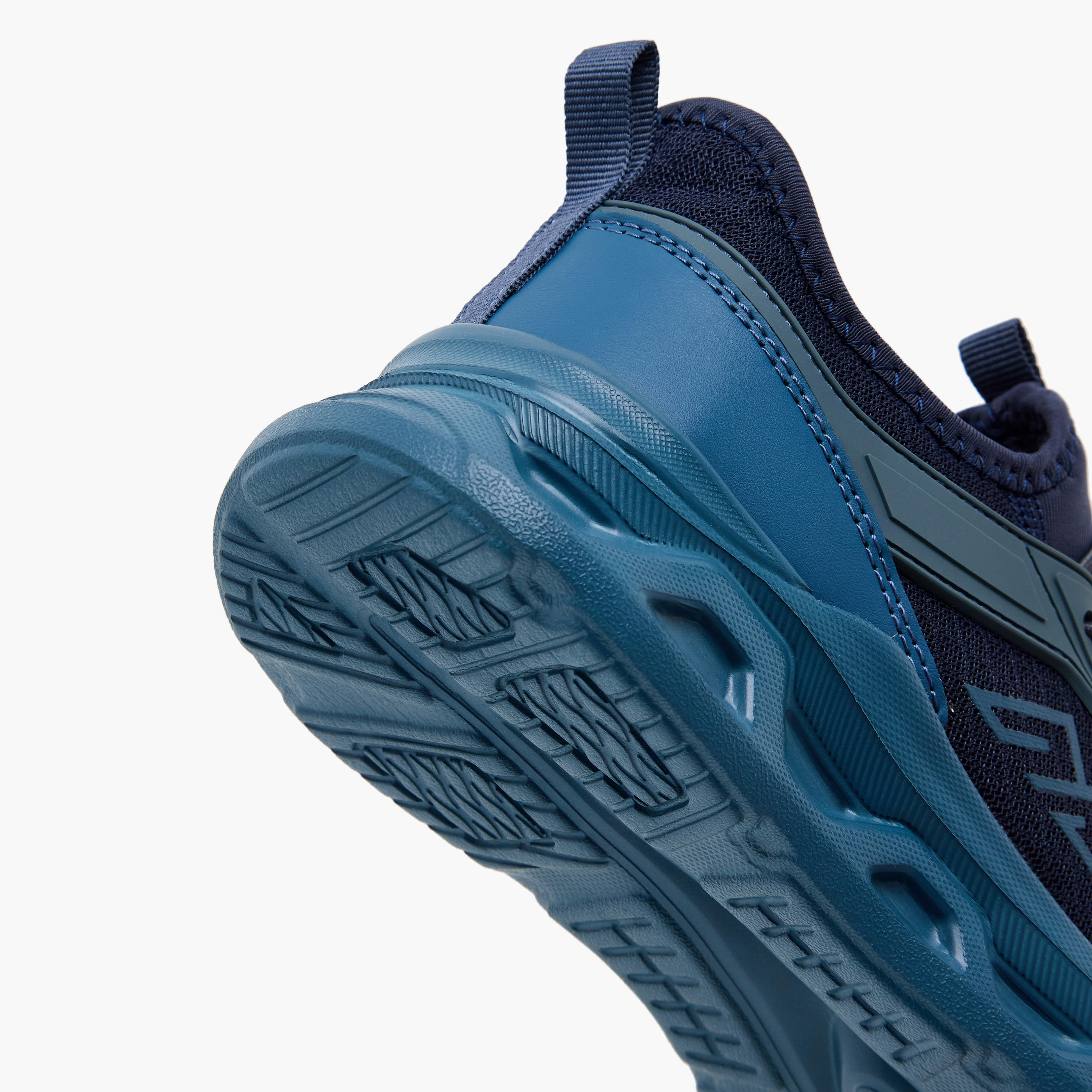 حذاء رياضي سهل الارتداء للأولاد من أوكلان من شو إكسبريس-boys-shoes-sports-image-10