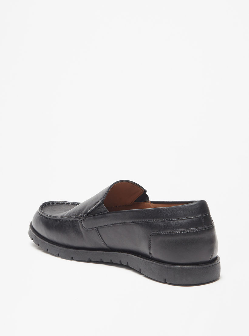 حذاء موكاسين سادة سهل الارتداء من لو كونفورت-men-shoes-loafersandmoccasins-image-3