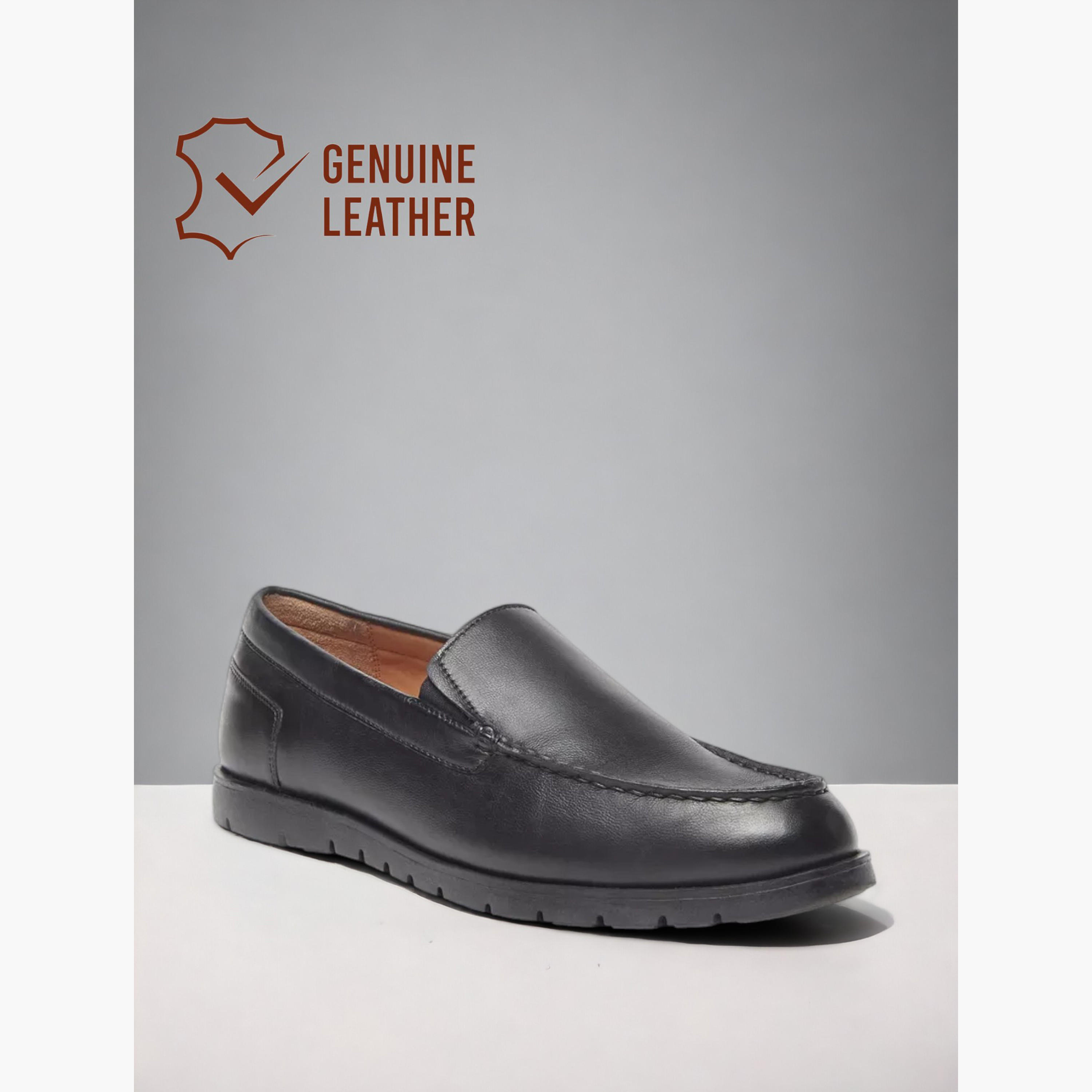 حذاء موكاسين سادة سهل الارتداء من لو كونفورت-men-shoes-loafersandmoccasins-image-1