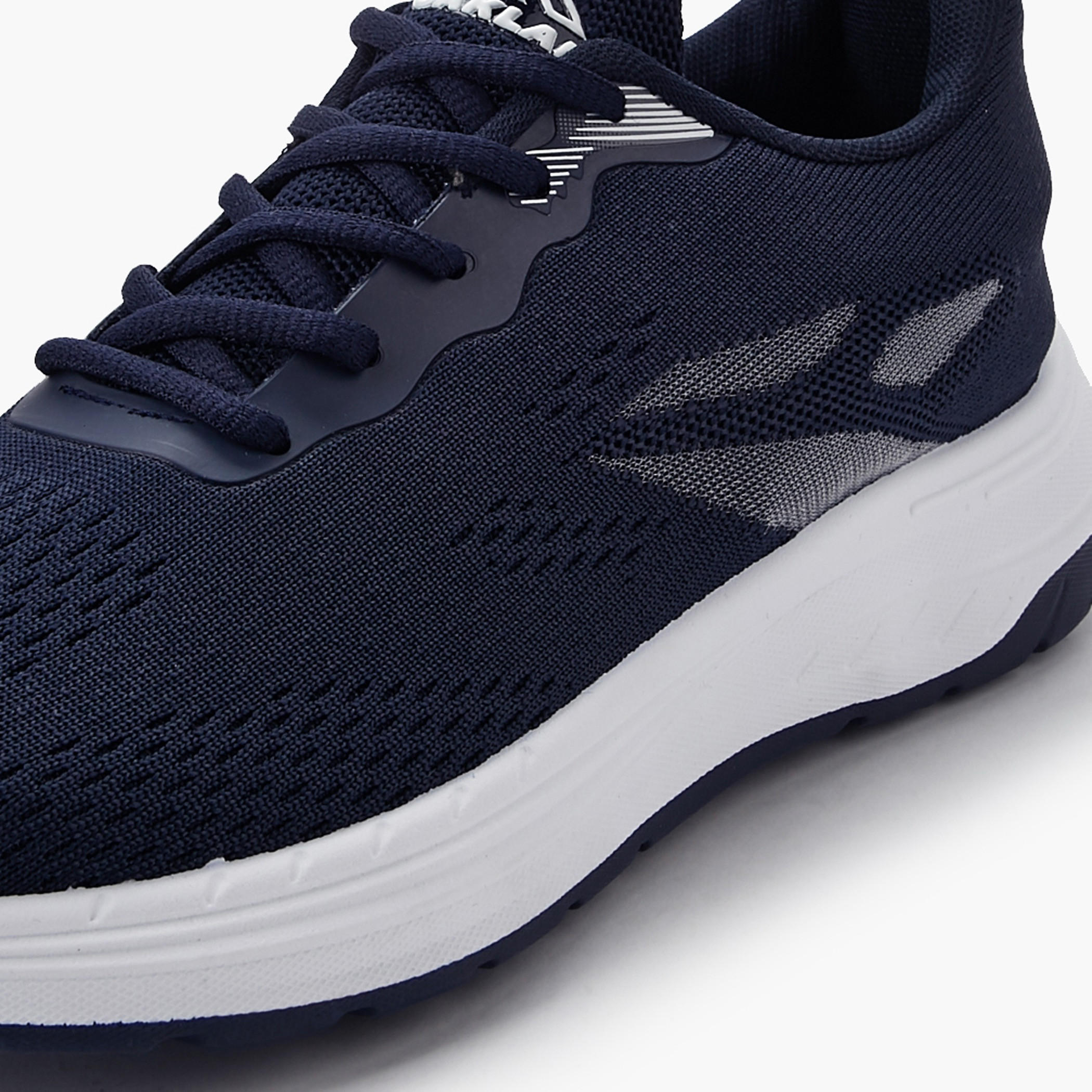حذاء رياضي برباط إغلاق للرجال من أوكلان من شو إكسبريس-men-shoes-sports-image-5
