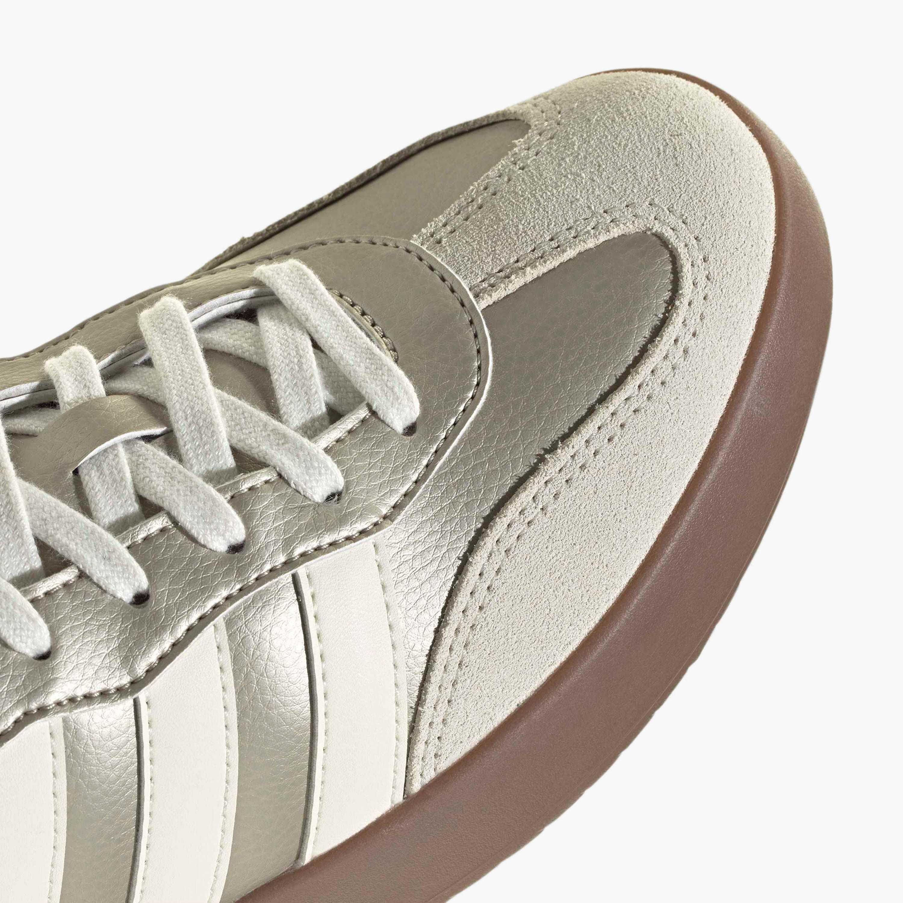 حذاء سنيكرز طول الكاحل برباط إغلاق باريدا للنساء من أديداس-women-shoes-sneakers-image-8