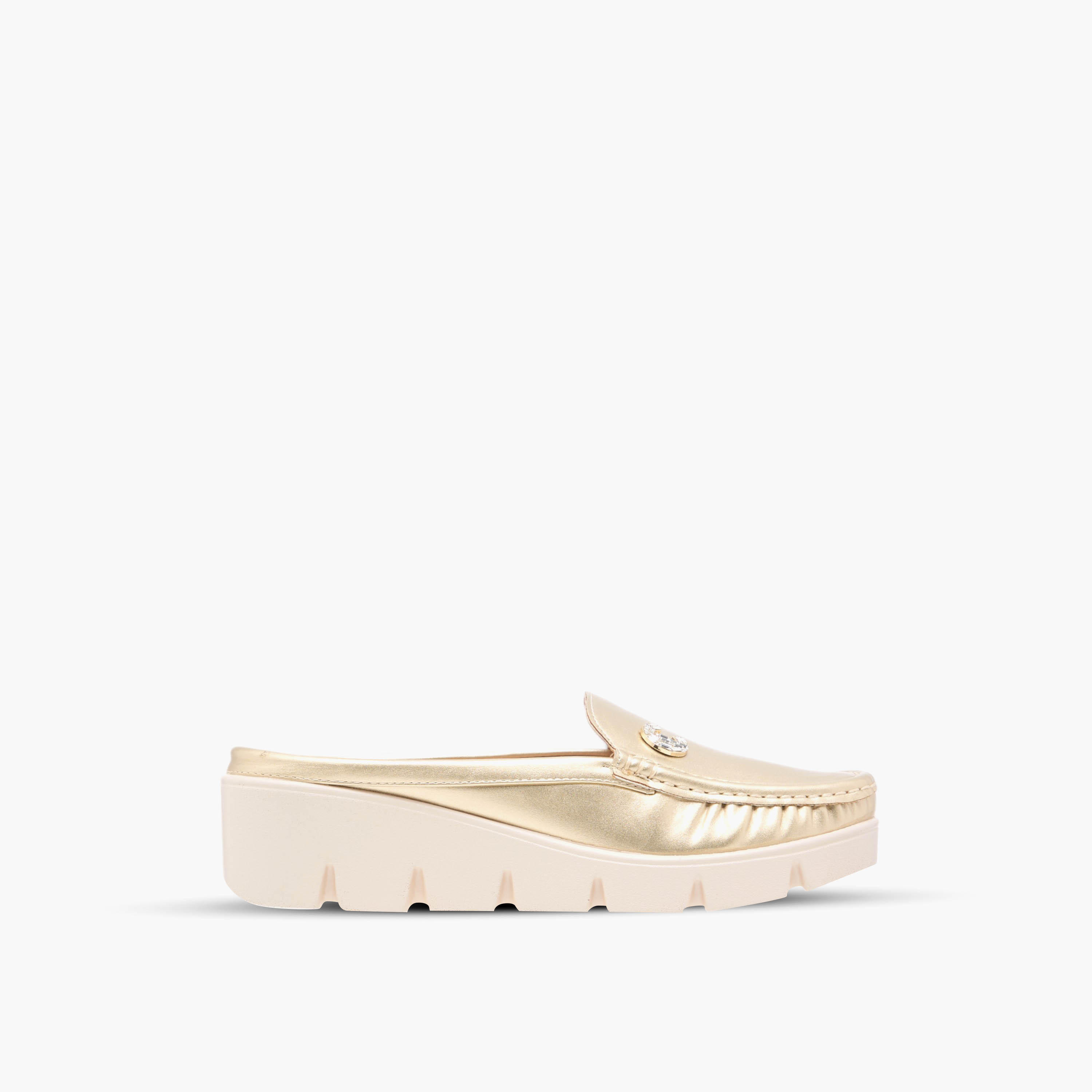 Le Confort Logo Embellished Slip-On Comfort Loafers-women-shoes-loafersandmoccasins-image-3