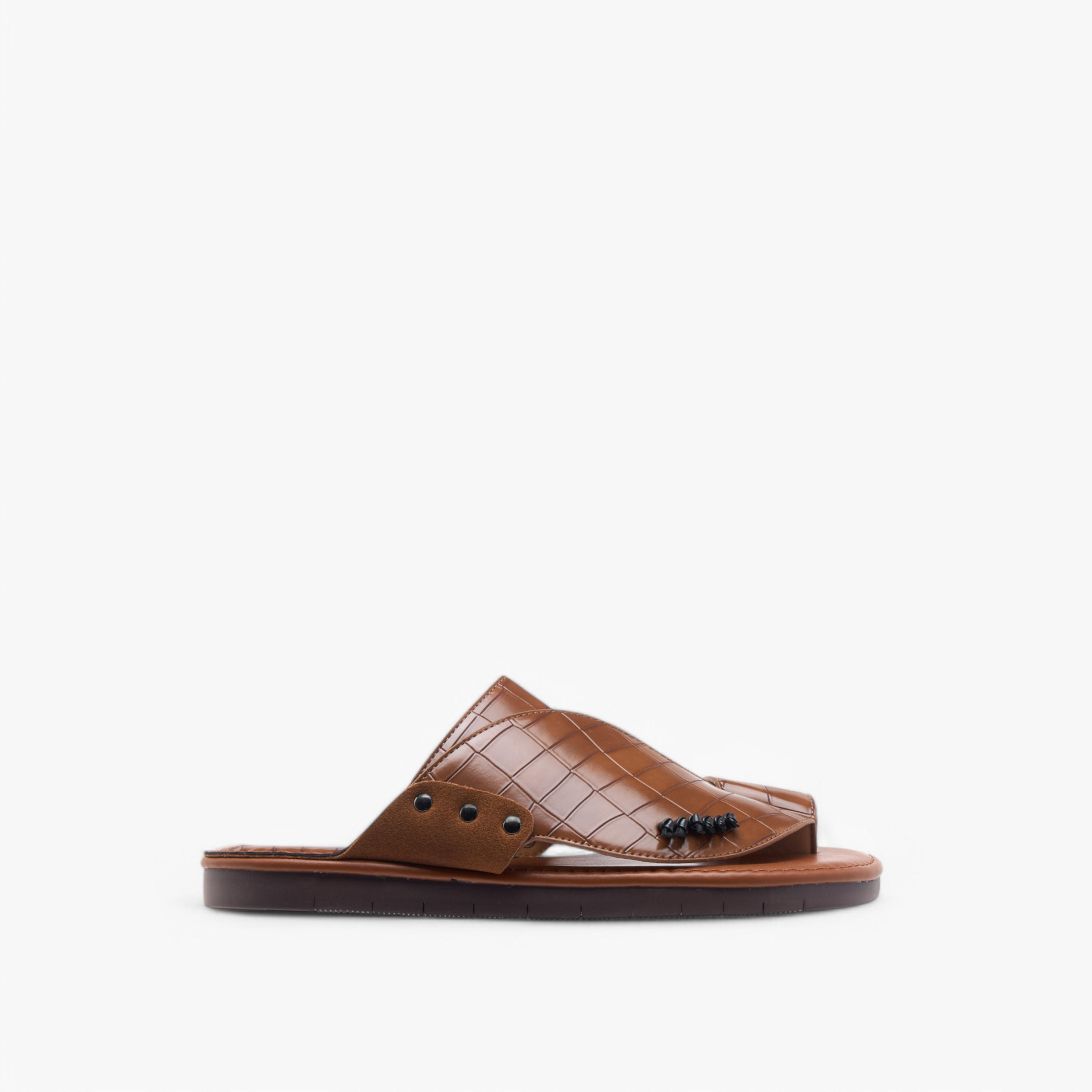 Al Waha Textured Slip-On Arabic Sandals-men-shoes-sandals-image-2