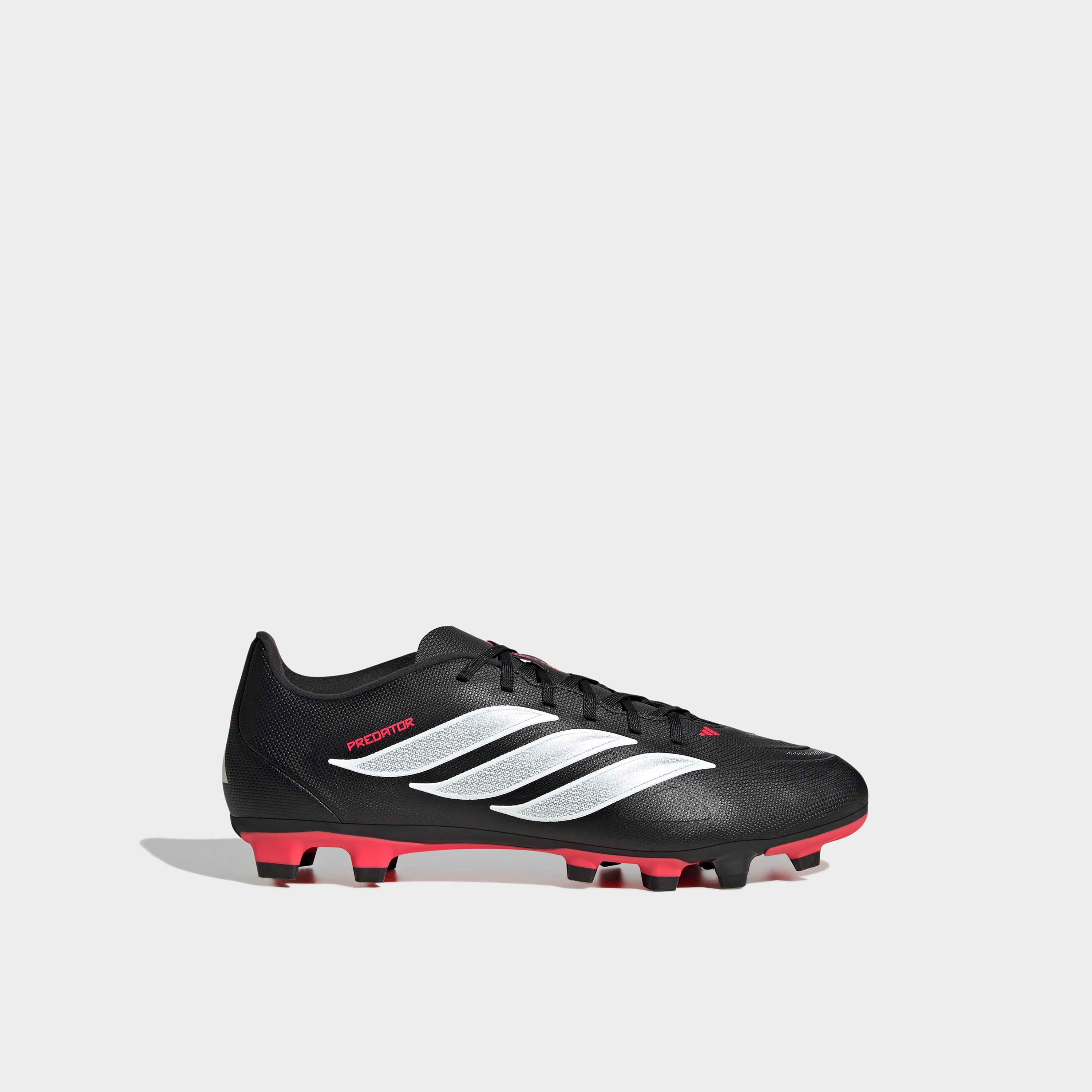 حذاء كرة قدم بريداتور كلوب لأرضيات صلبة ومتعددة برباط إغلاق للرجال من أديداس-sports-men-shoes-image-2