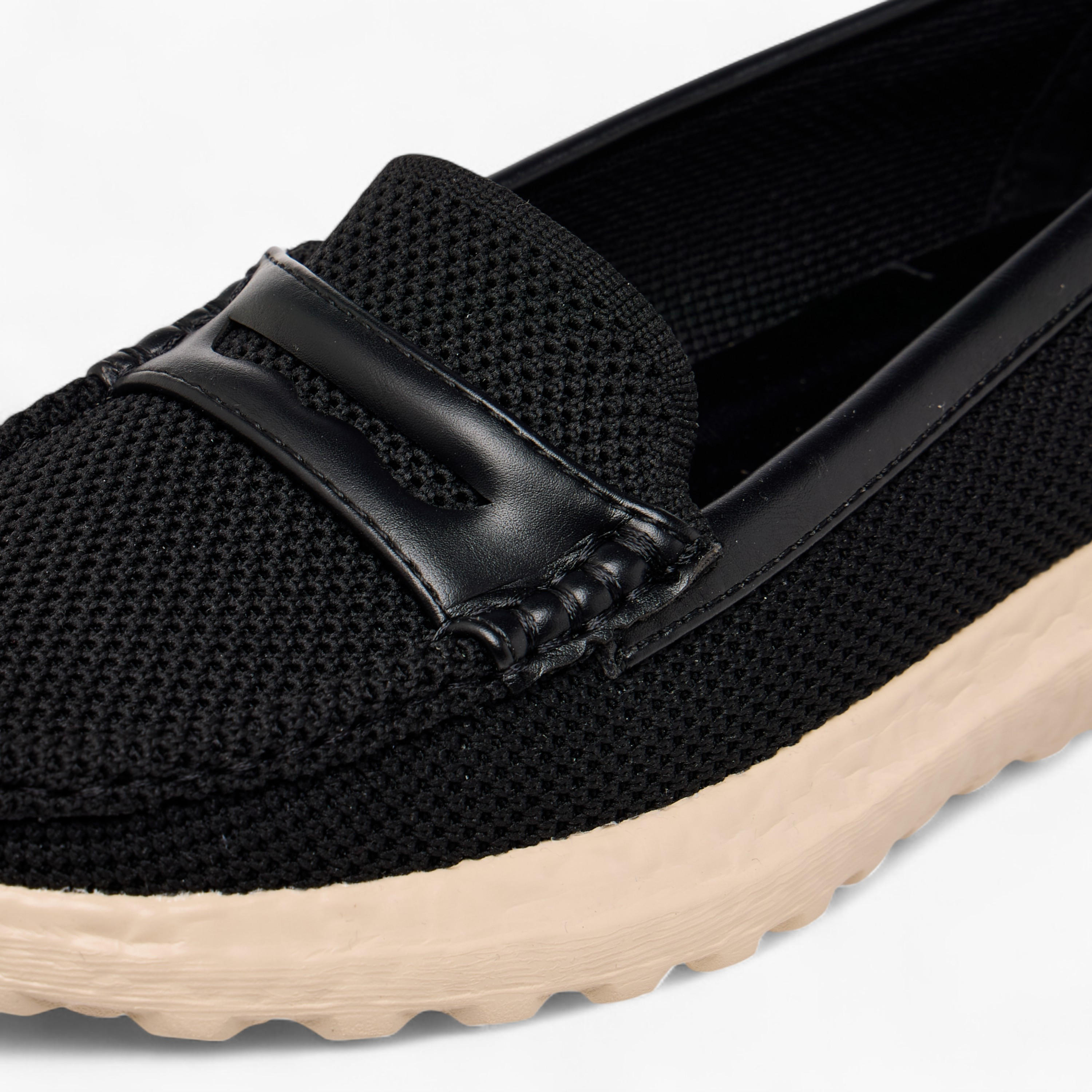 Le Confort Cutout Detail Slip-On Loafers-women-shoes-loafersandmoccasins-image-4