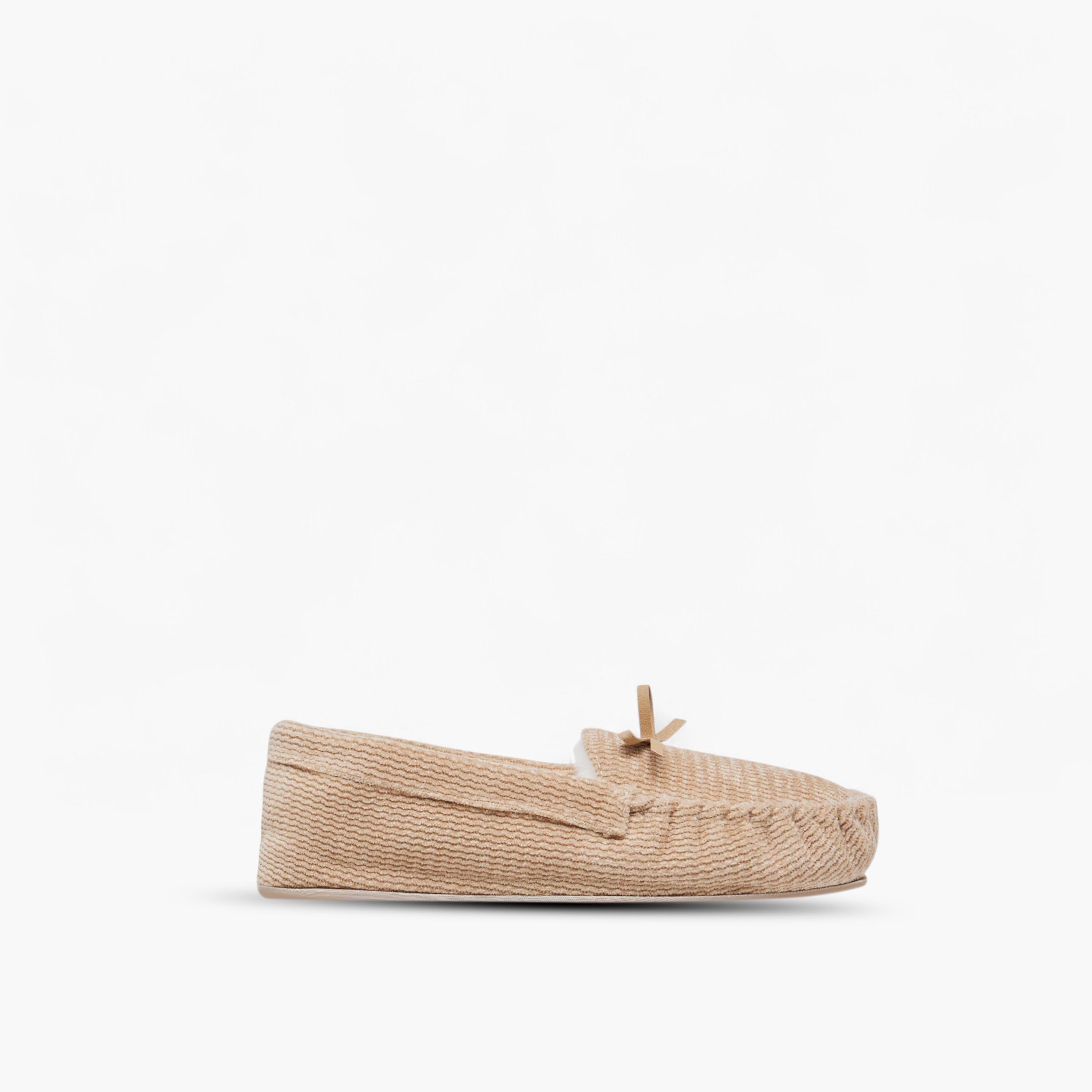 Le Confort Bow Accent Bedroom Moccasins-women-shoes-bedroomslippers-image-3