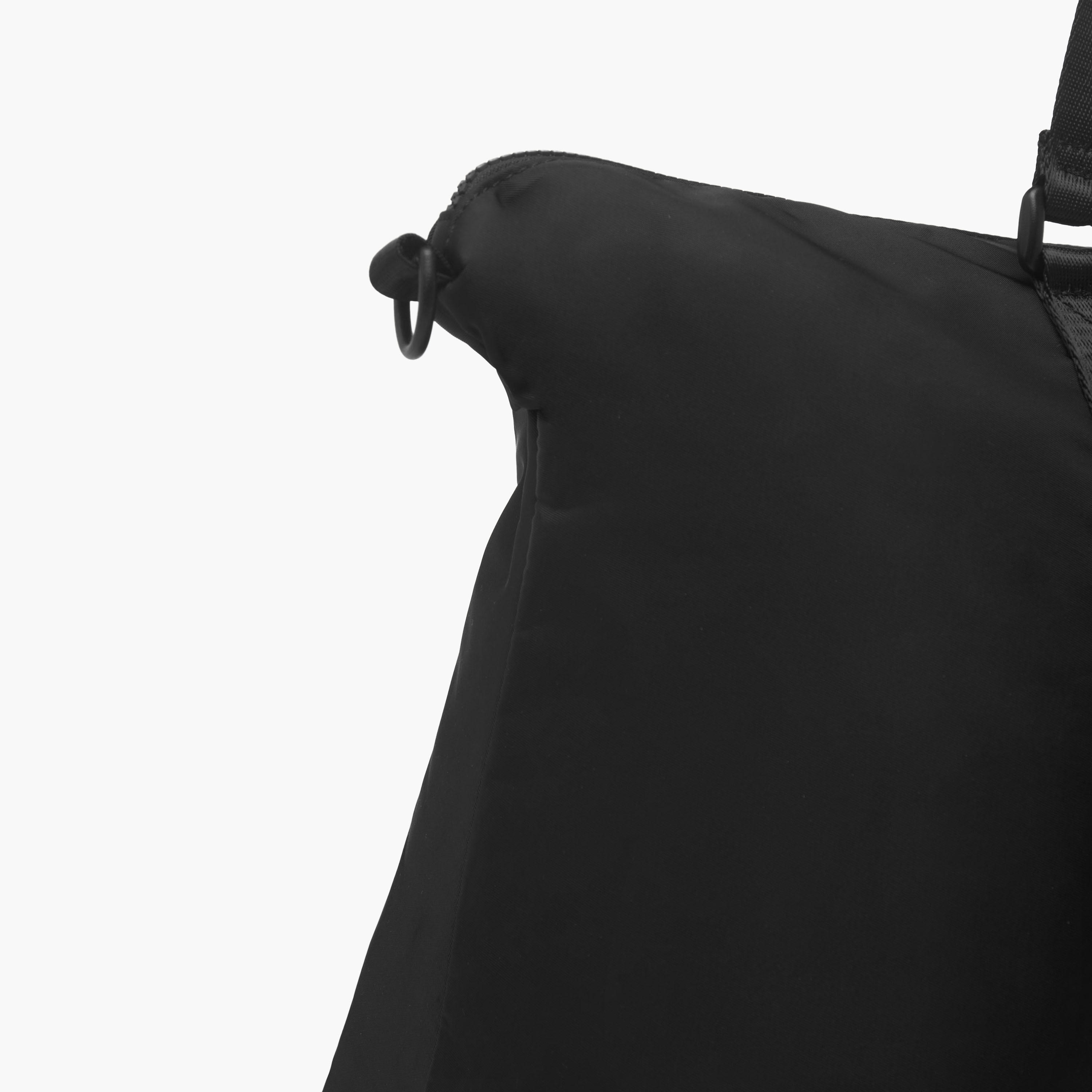Oaklan by Shoexpress Logo Print Duffle Bag with Double Handles and Zip Closure-women-bagsandwallets-handbags-image-6