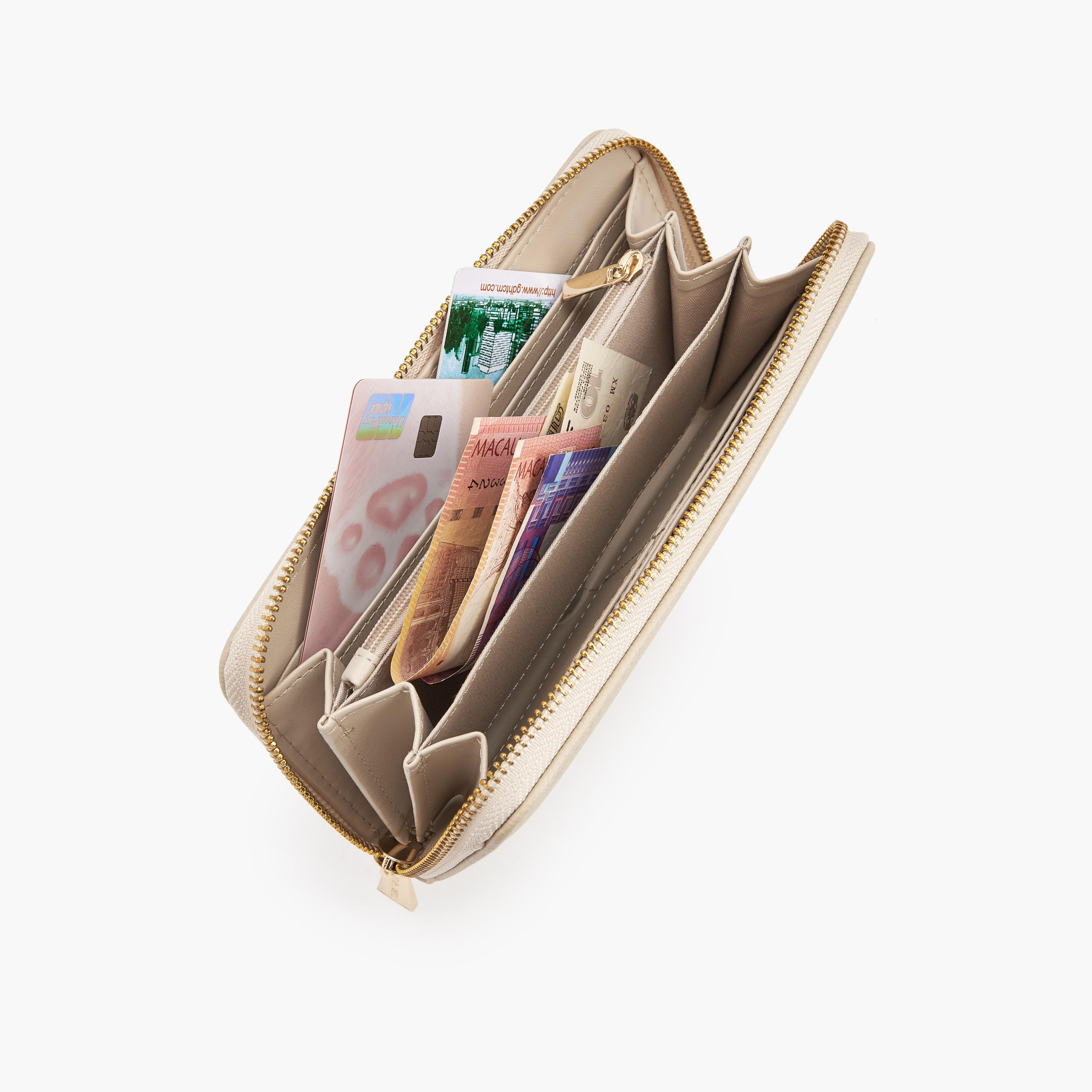 محفظة بسحاب إغلاق دائري وشعار بارز الملمس من فلورا بيلا-women-bagsandwallets-wallets-image-3