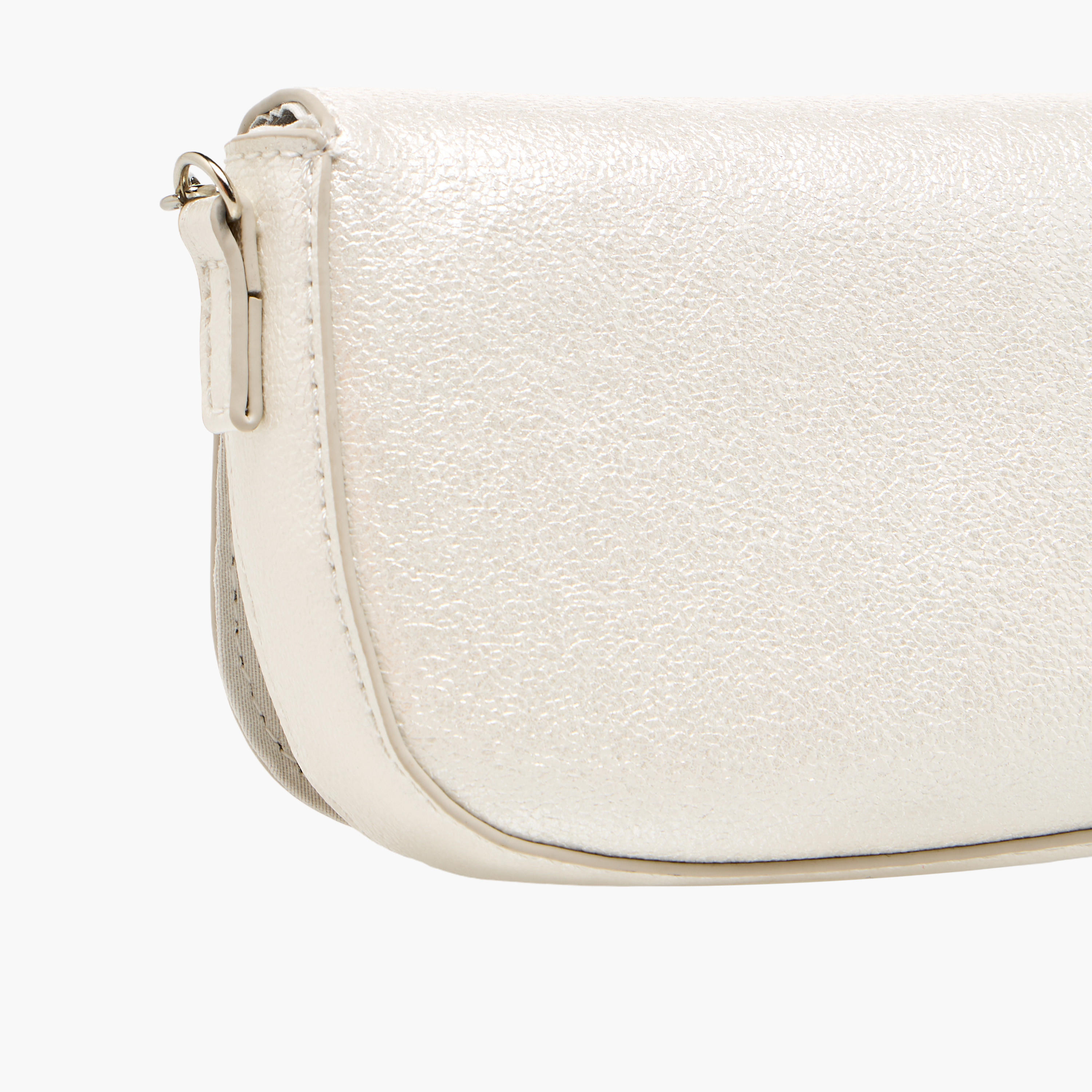 شنطة كروس بودي بحزام سلسلة وزينة فيونكة من فلورا بيلا-girls-accessories-bags-image-6