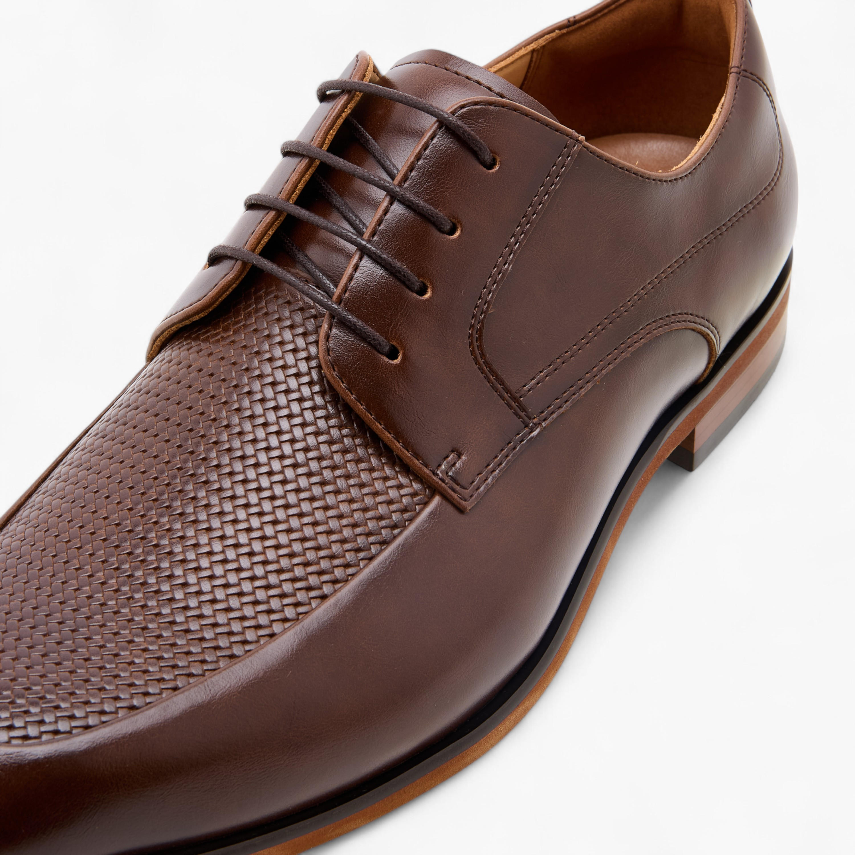 Duchini Men's Textured Lace-Up Derby Shoes-men-shoes-formalshoes-image-5