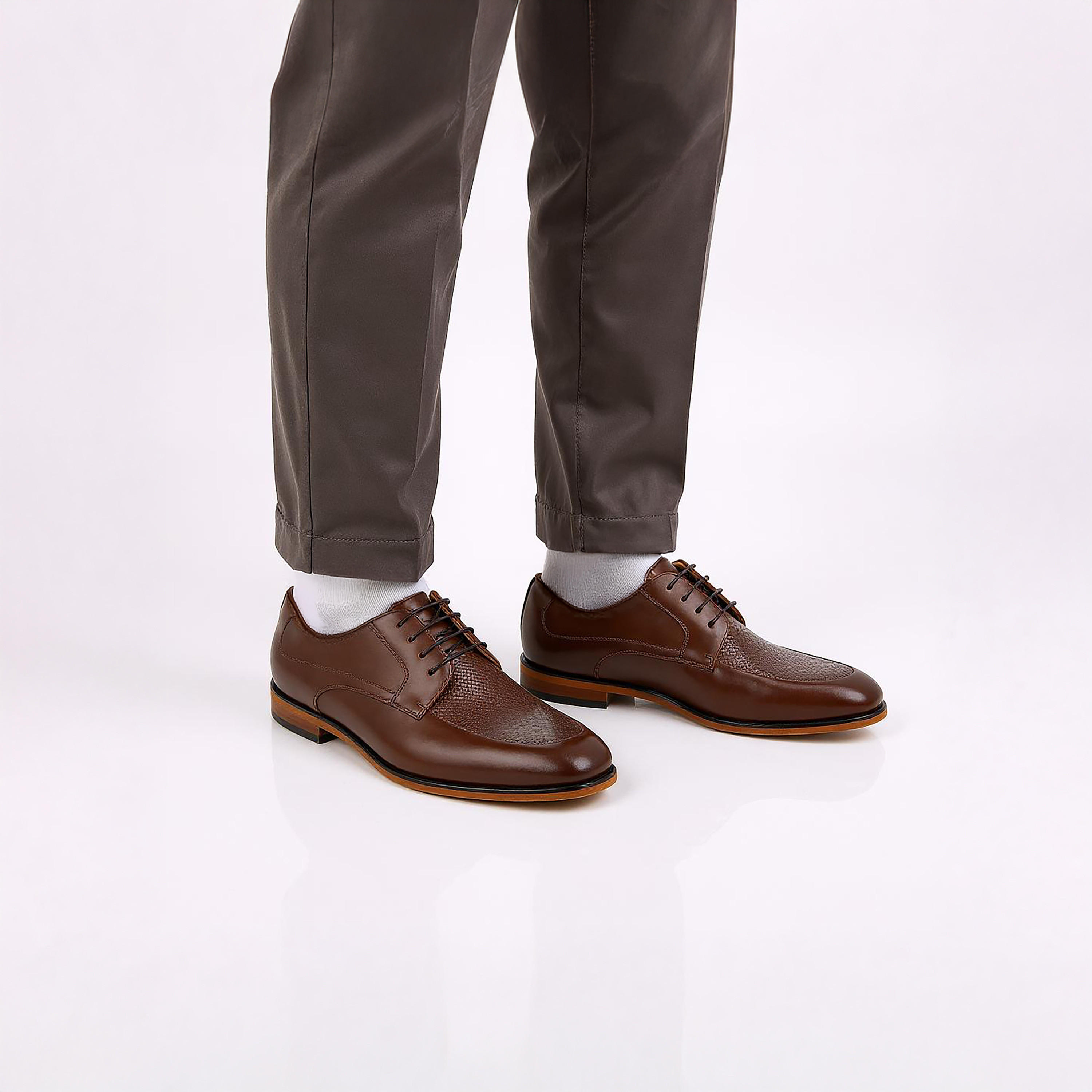 Duchini Men's Textured Lace-Up Derby Shoes-men-shoes-formalshoes-image-2