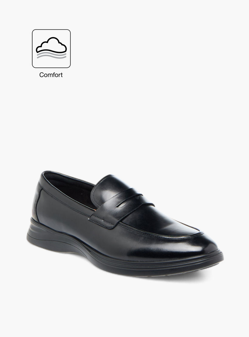 حذاء سهل الارتداء سادة مريح بتفاصيل مفرغة من لو كونفورت-men-shoes-formalshoes-image-2