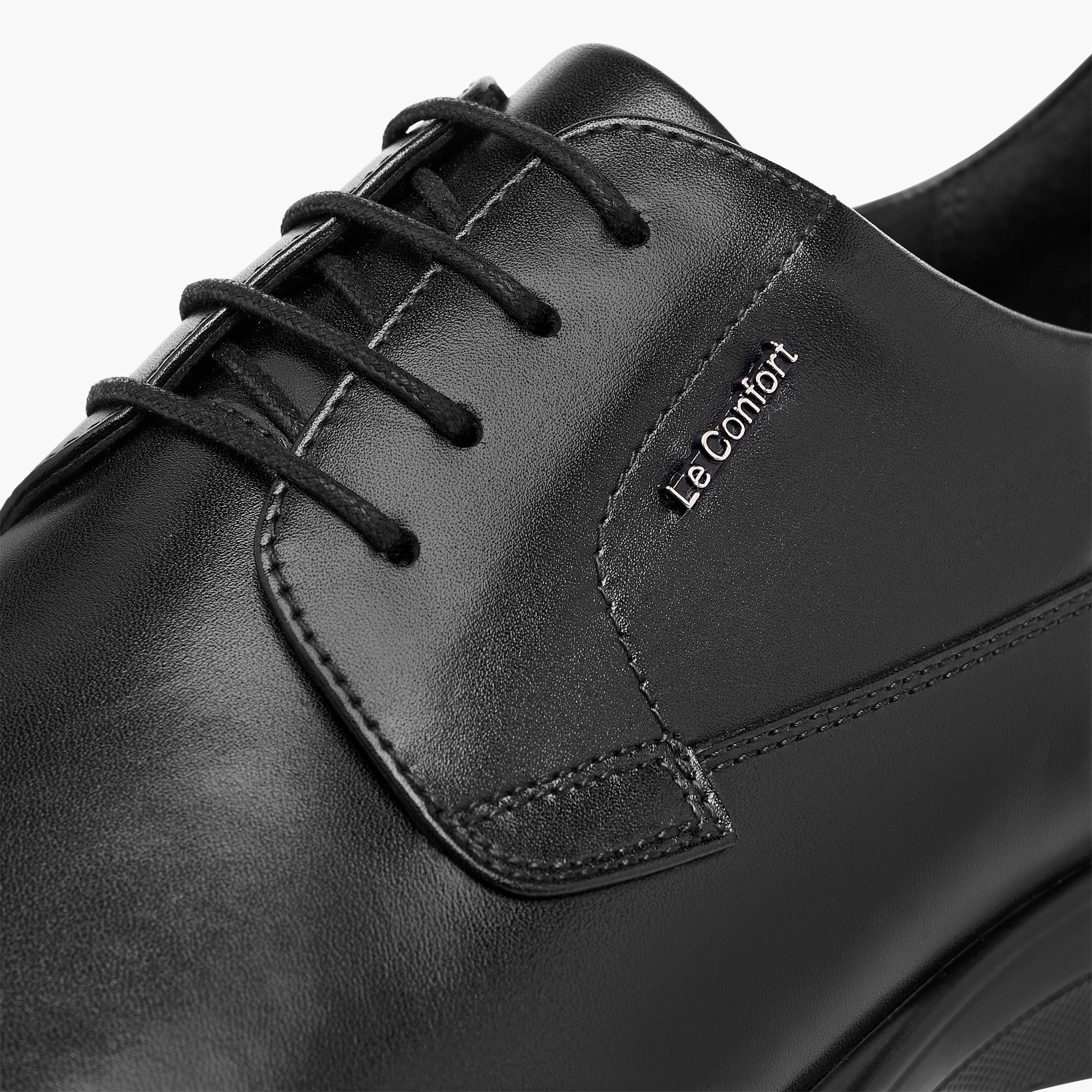 Le Confort Solid Derby Shoes with Lace-Up Closure-men-shoes-formalshoes-image-5