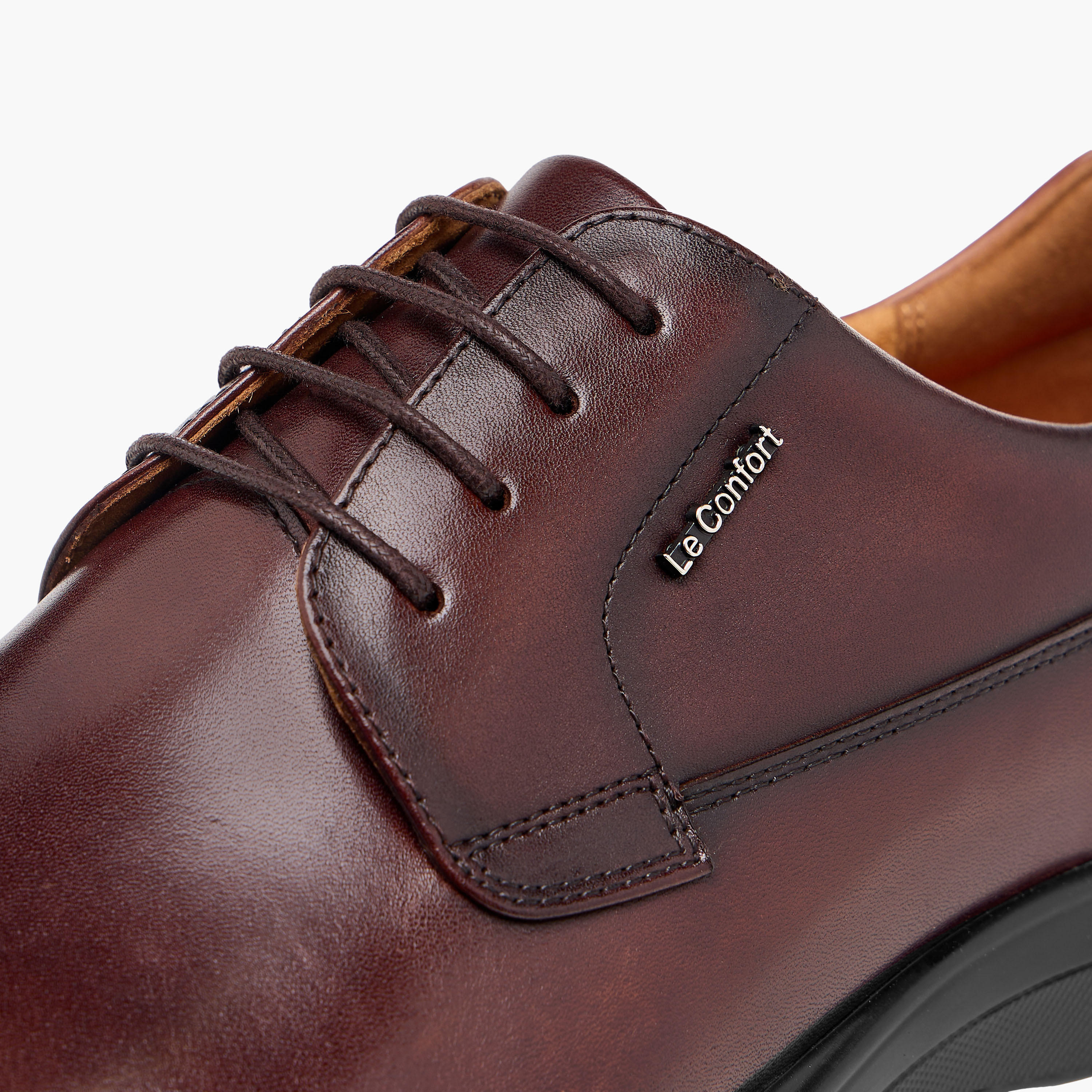 حذاء ديربي سادة برباط إغلاق من لو كونفورت-men-shoes-formalshoes-image-6
