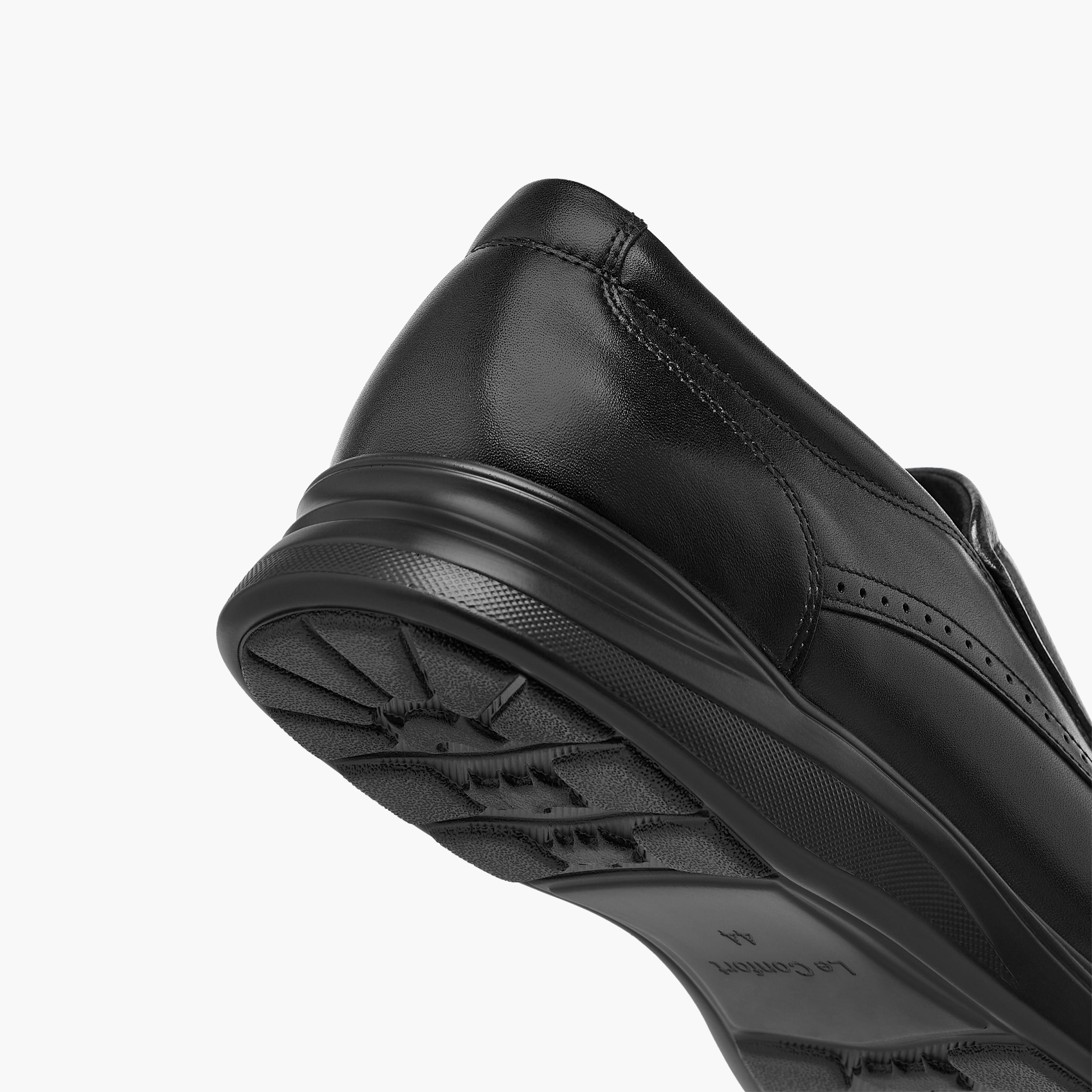 Le Confort Leather Textured Slip-On Loafers-men-shoes-loafersandmoccasins-image-6