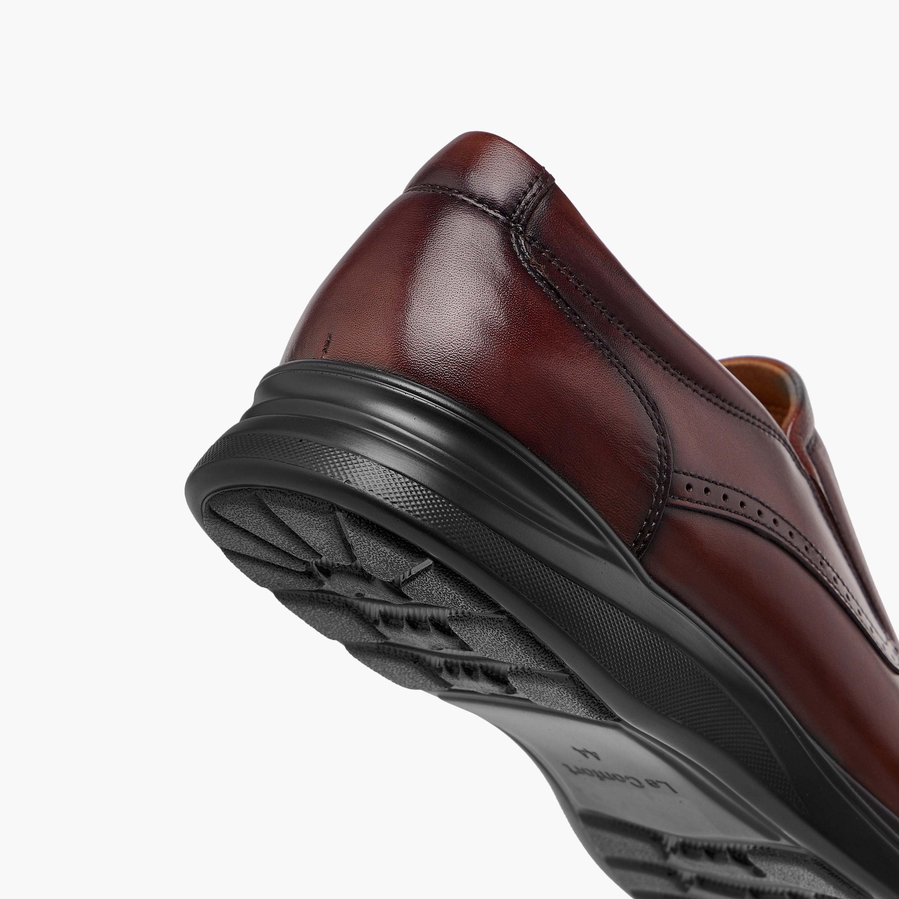 Le Confort Leather Textured Slip-On Loafers-men-shoes-loafersandmoccasins-image-5