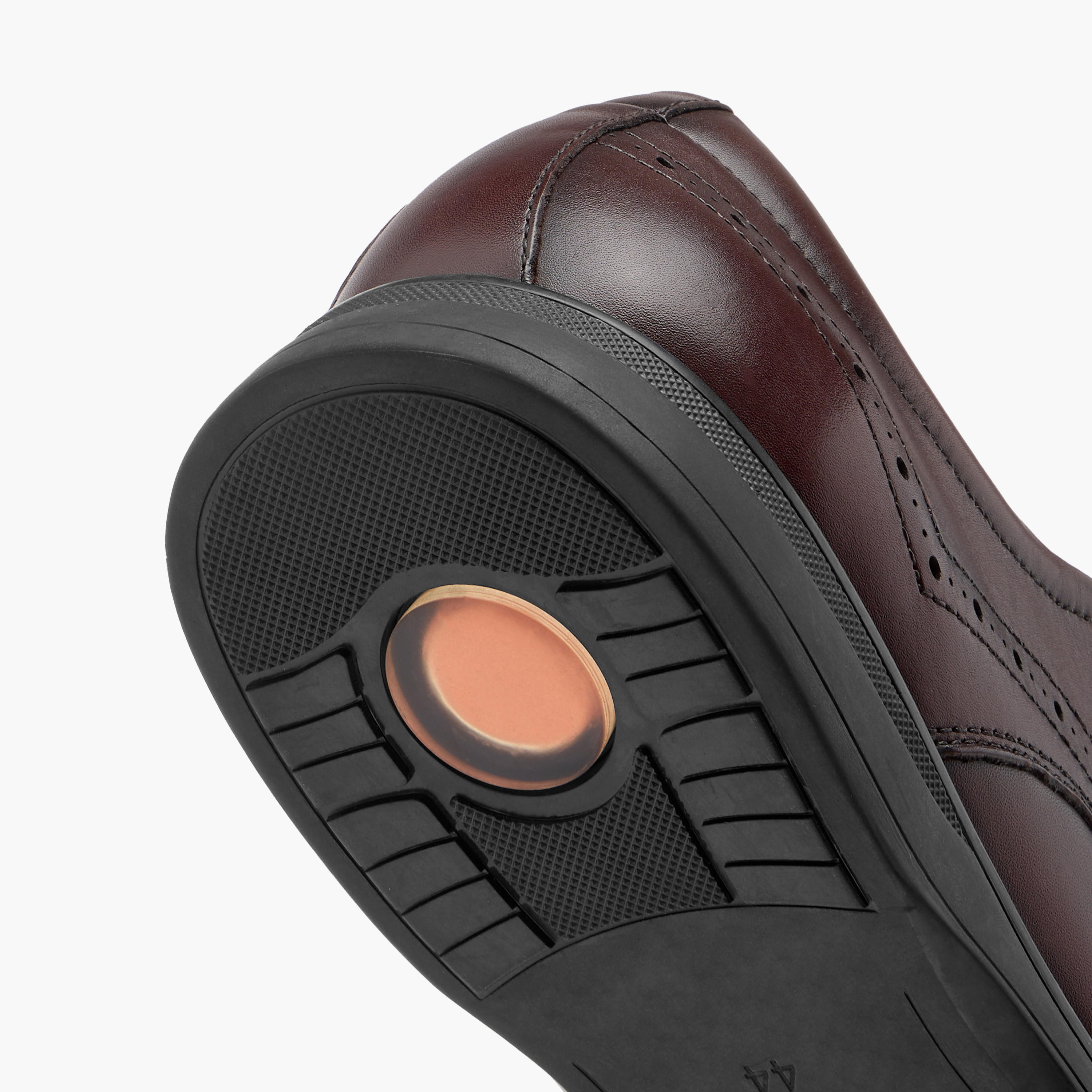 Le Confort Leather Solid Derby Shoes with Lace-Up Closure-men-shoes-formalshoes-image-5