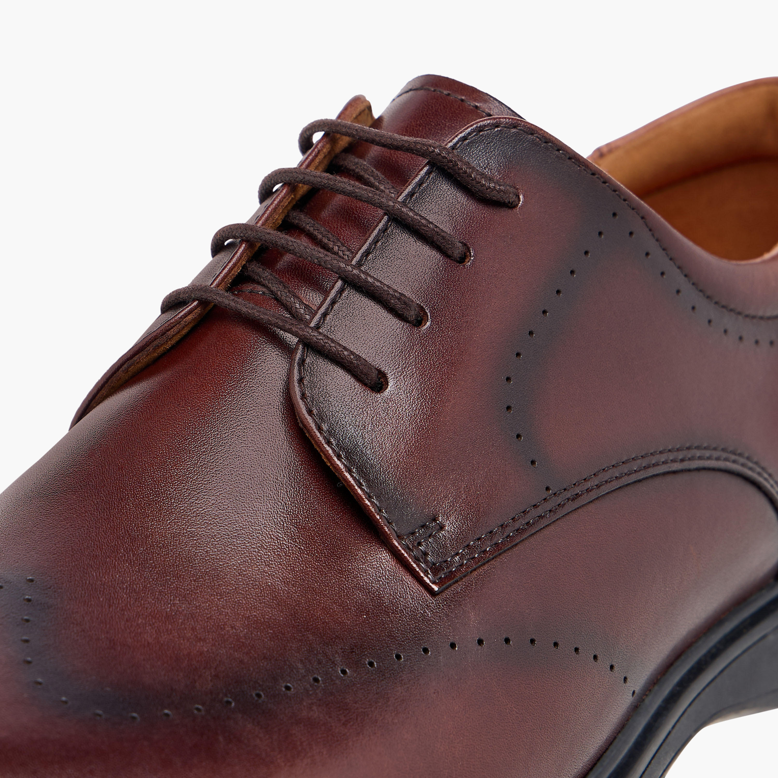 حذاء ديربي جلد سادة برباط من لو كونفورت -men-shoes-formalshoes-image-4
