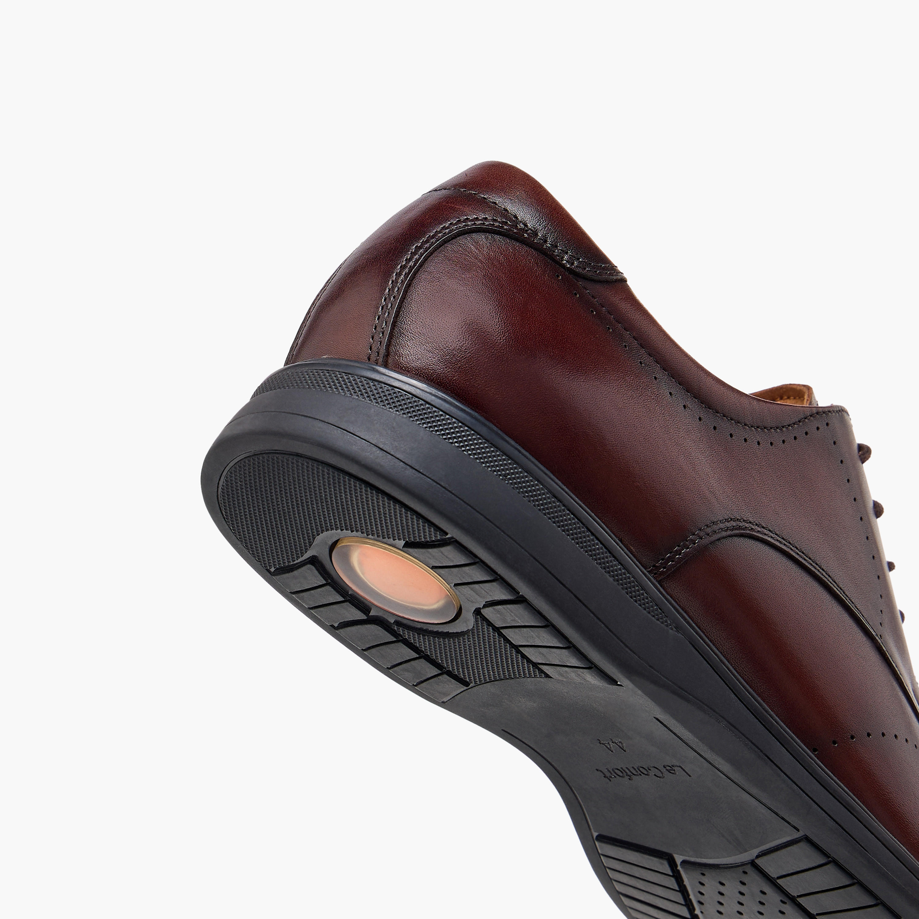 Le Confort Leather Solid Derby Shoes with Lace-Up Closure-men-shoes-formalshoes-image-5