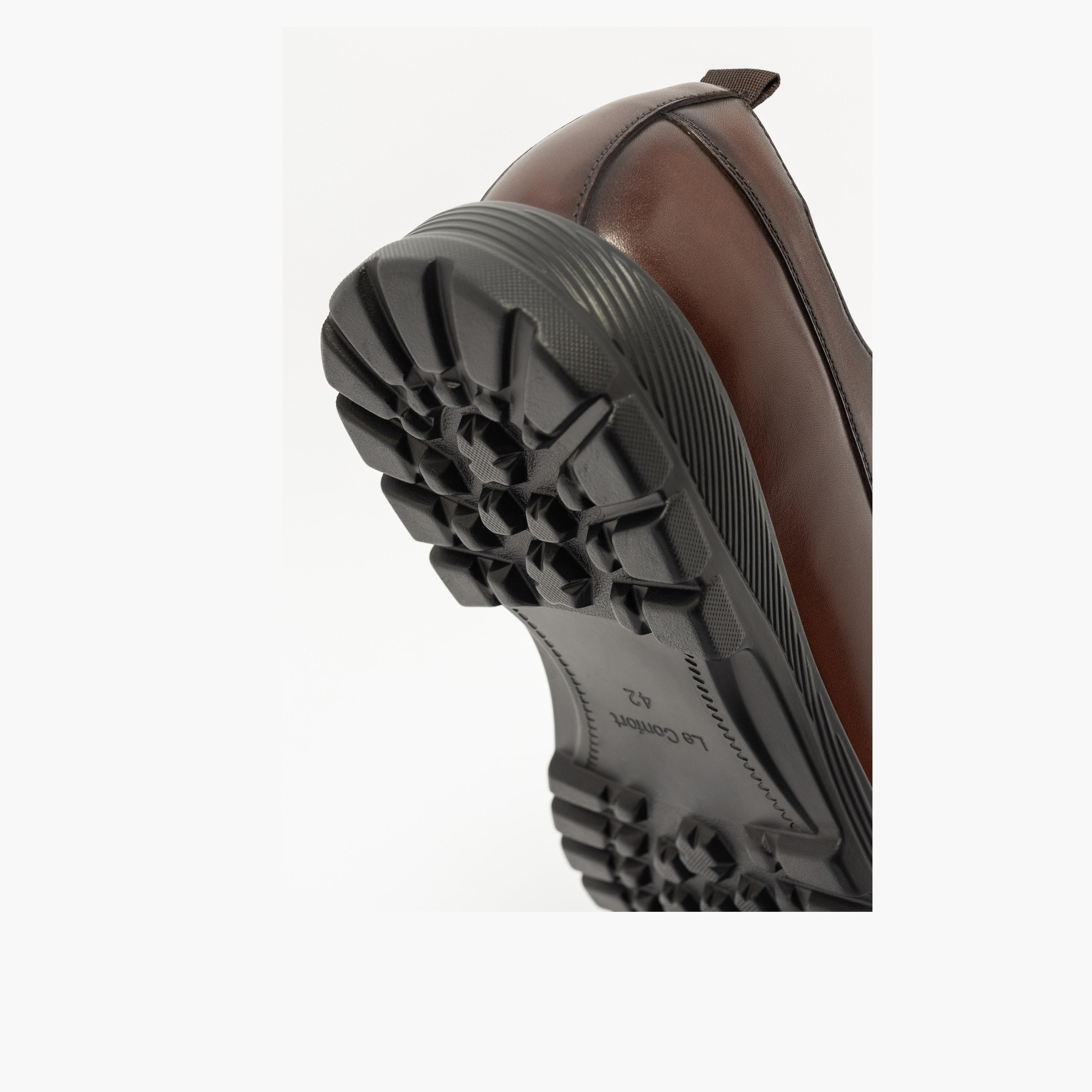 Le Confort Leather Solid Lace-Up Derby Shoes-men-shoes-formalshoes-image-5