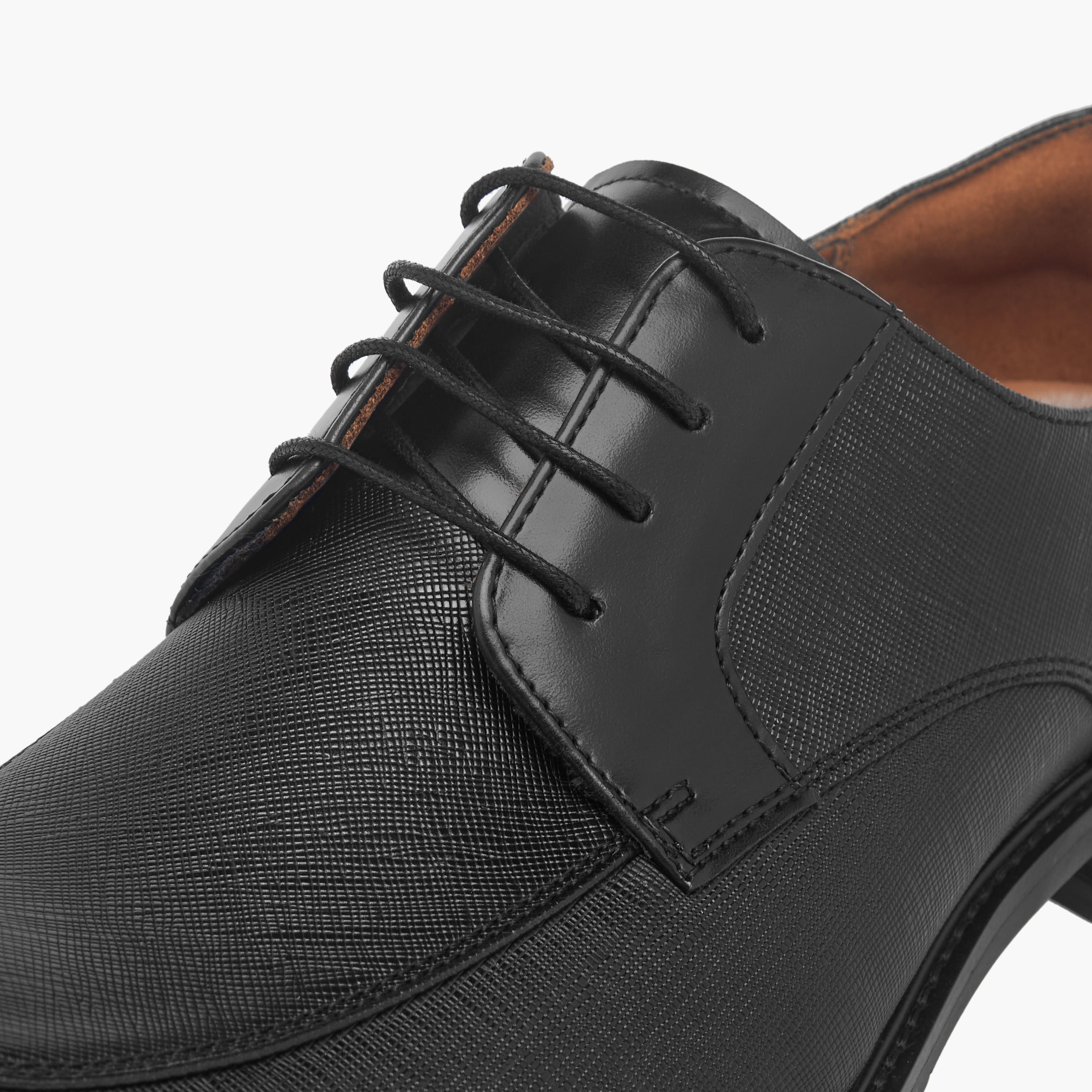 Duchini Men's Textured Derby Shoes with Lace-Up Closure-men-shoes-formalshoes-image-4