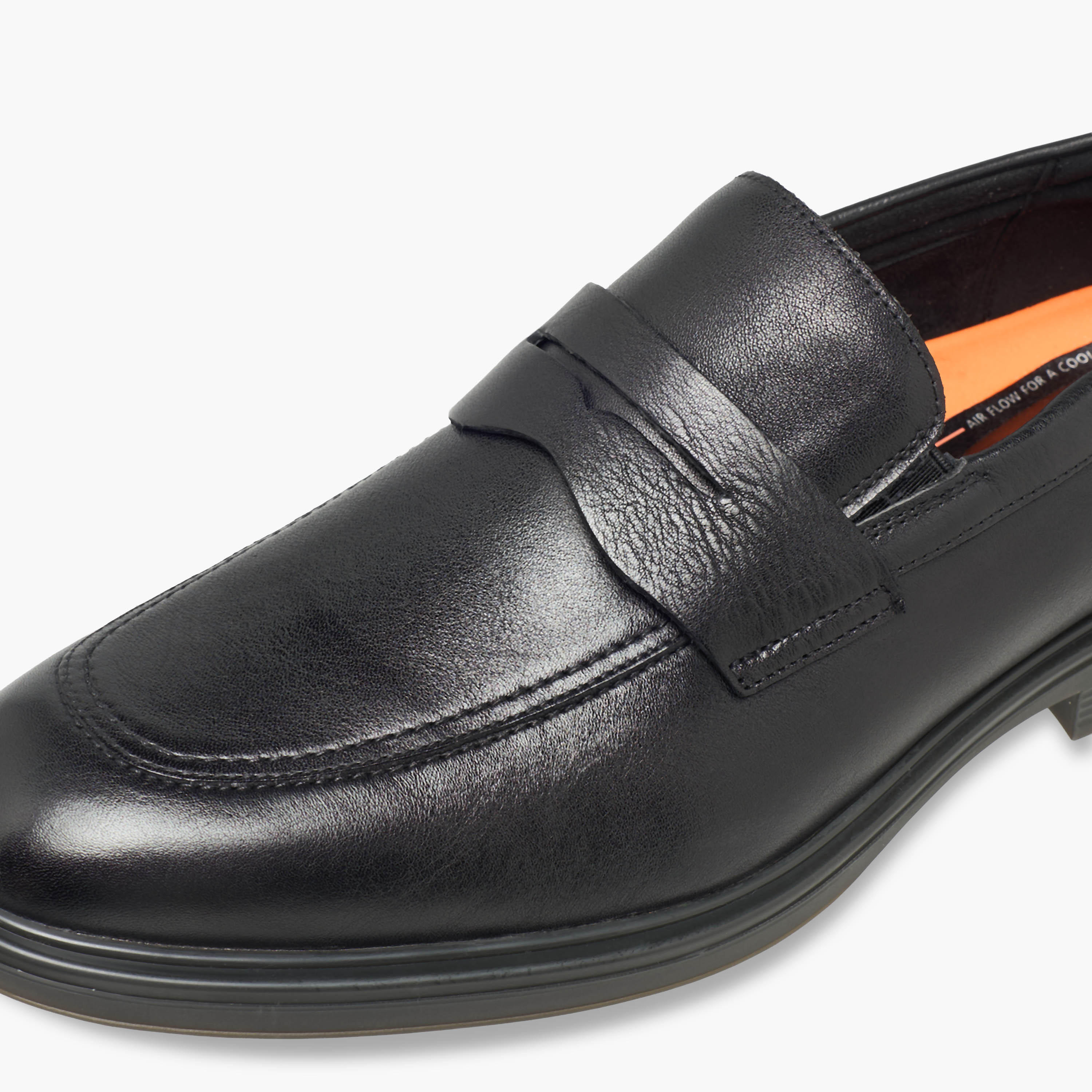 Le Confort Men Genuine Leather Slip-On Loafers-men-shoes-loafersandmoccasins-image-4