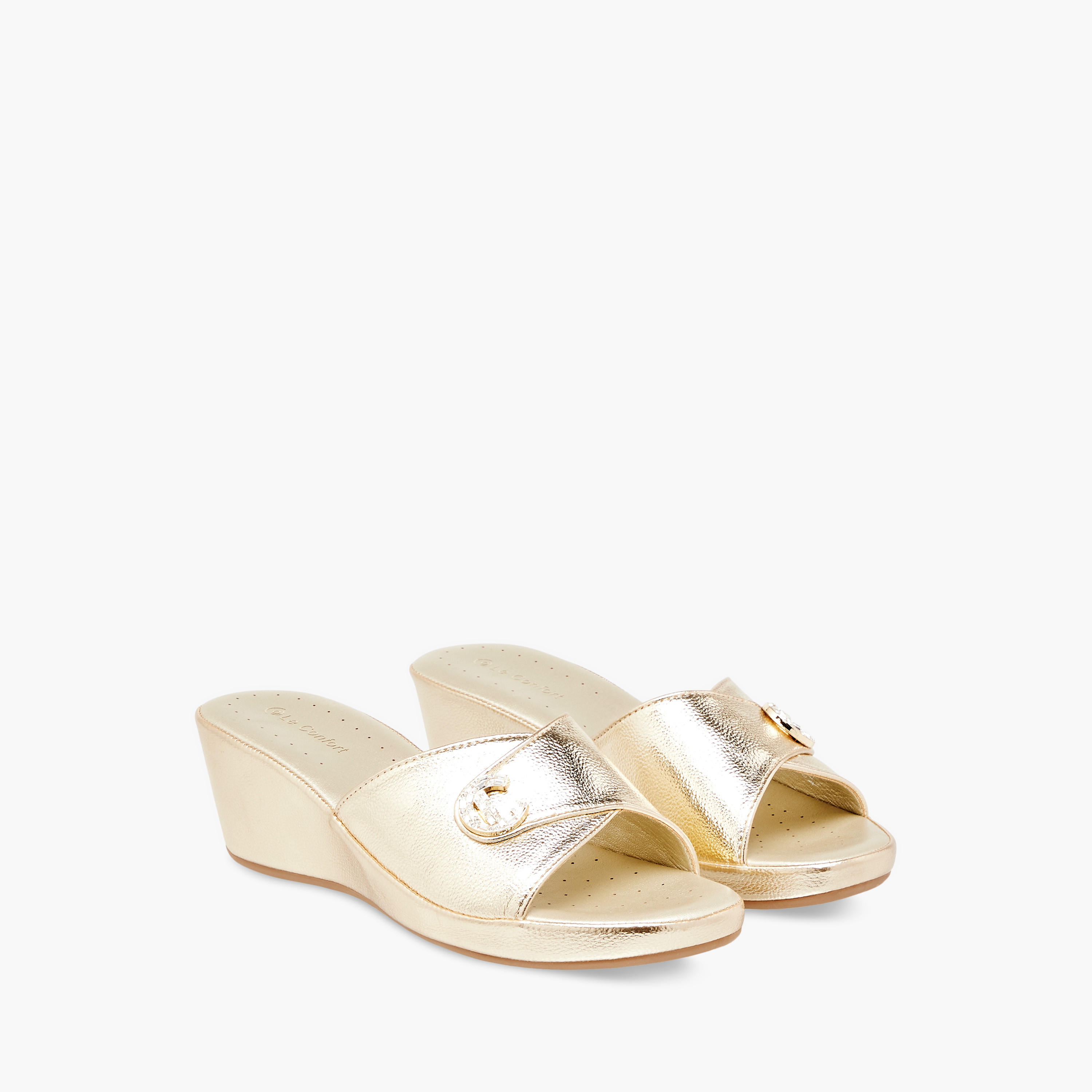 Le Confort Women's Textured Wedge Comfort Sandals with Slip On Closure-women-shoes-sandals-heeled-image-1