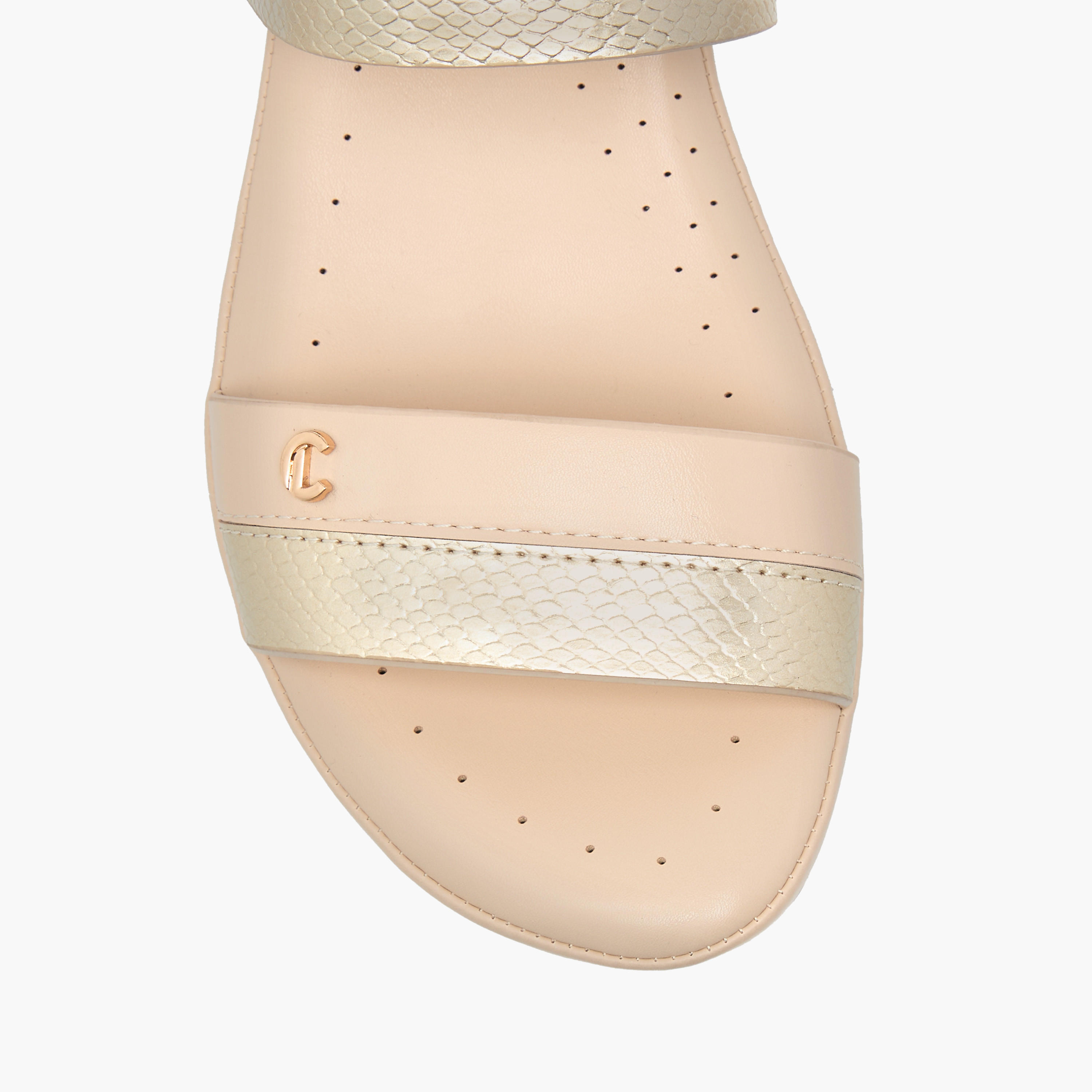 صندل مريح بارز الملمس بحزام وإبزيم إغلاق من لو كونفورت-women-shoes-sandals-heeled-image-3