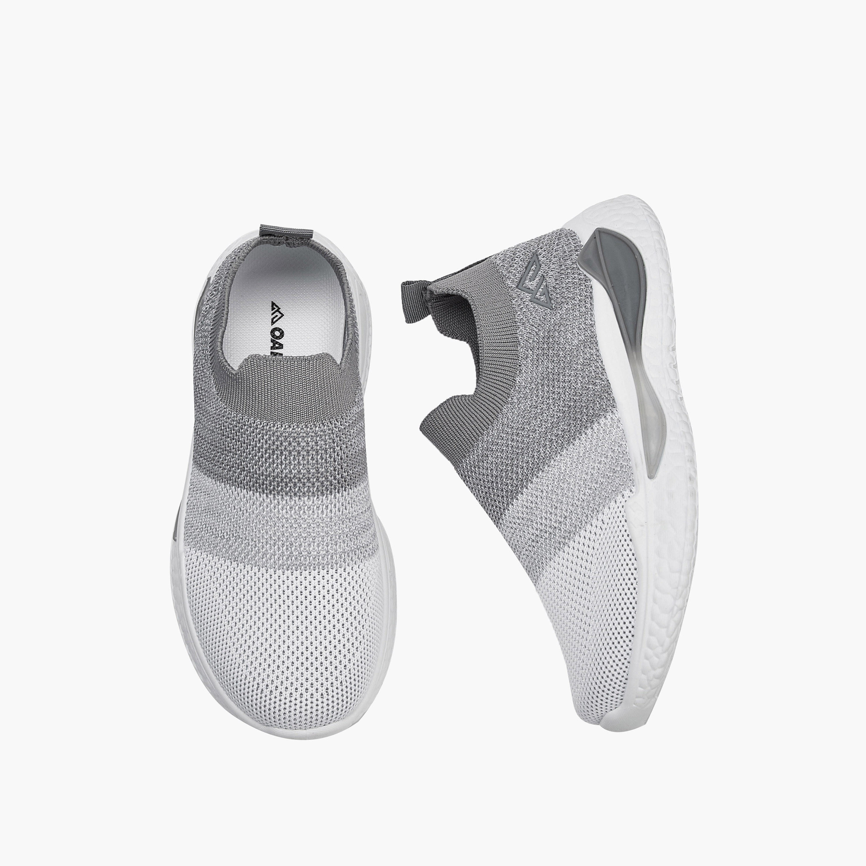 Oaklan by Shoexpress Textured Slip-On Sports Shoes with Pull Tab-girls-shoes-sports-image-1