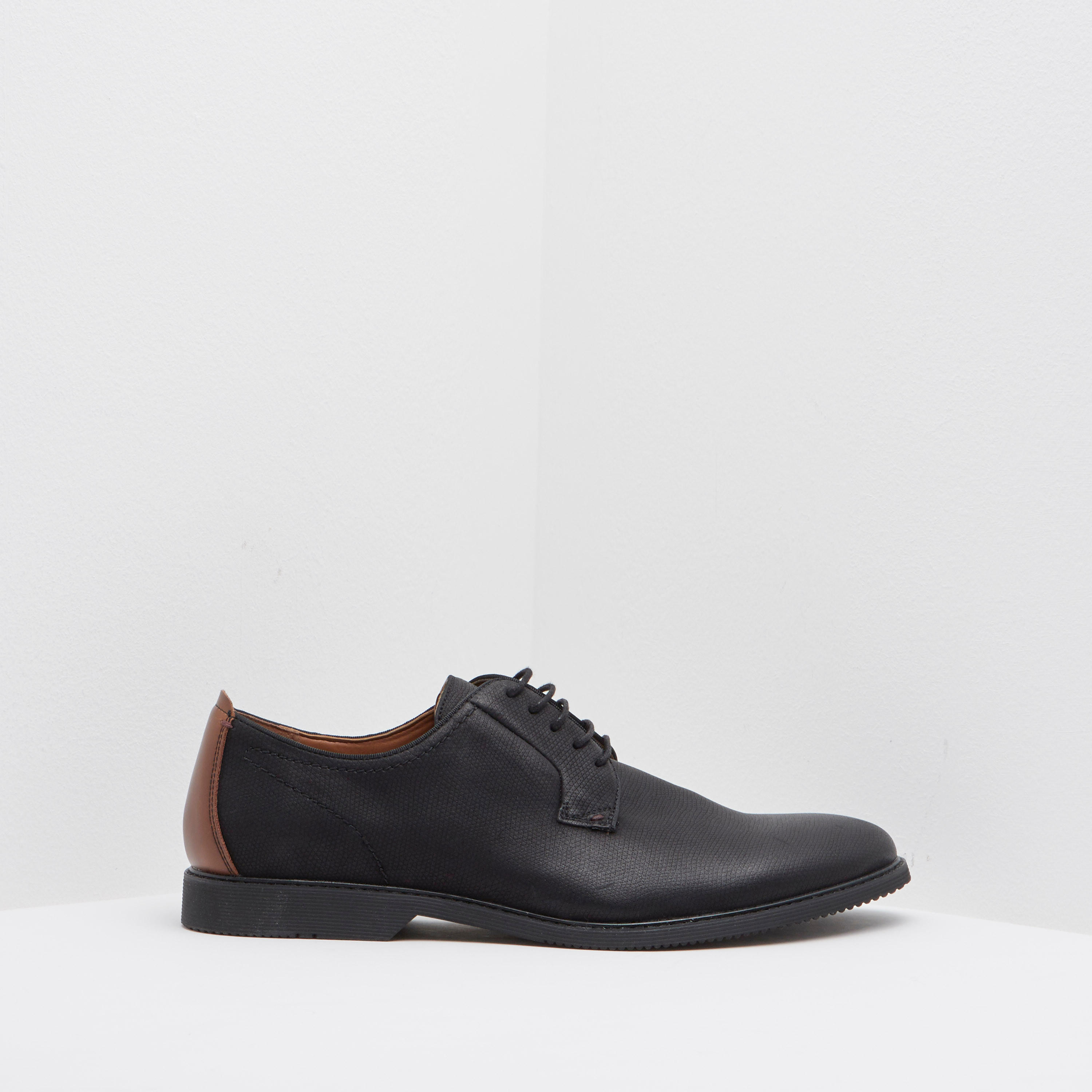 حذاء ديربي بارز الملمس برباط-men-shoes-formalshoes-image-8