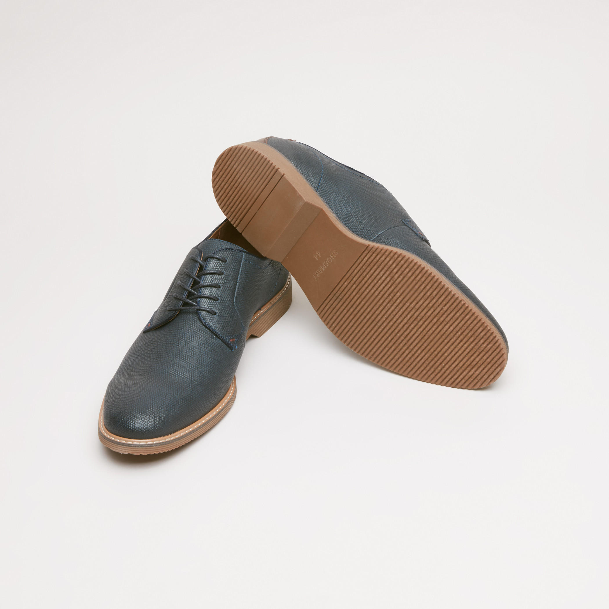 حذاء ديربي بارز الملمس برباط-men-shoes-formalshoes-image-5