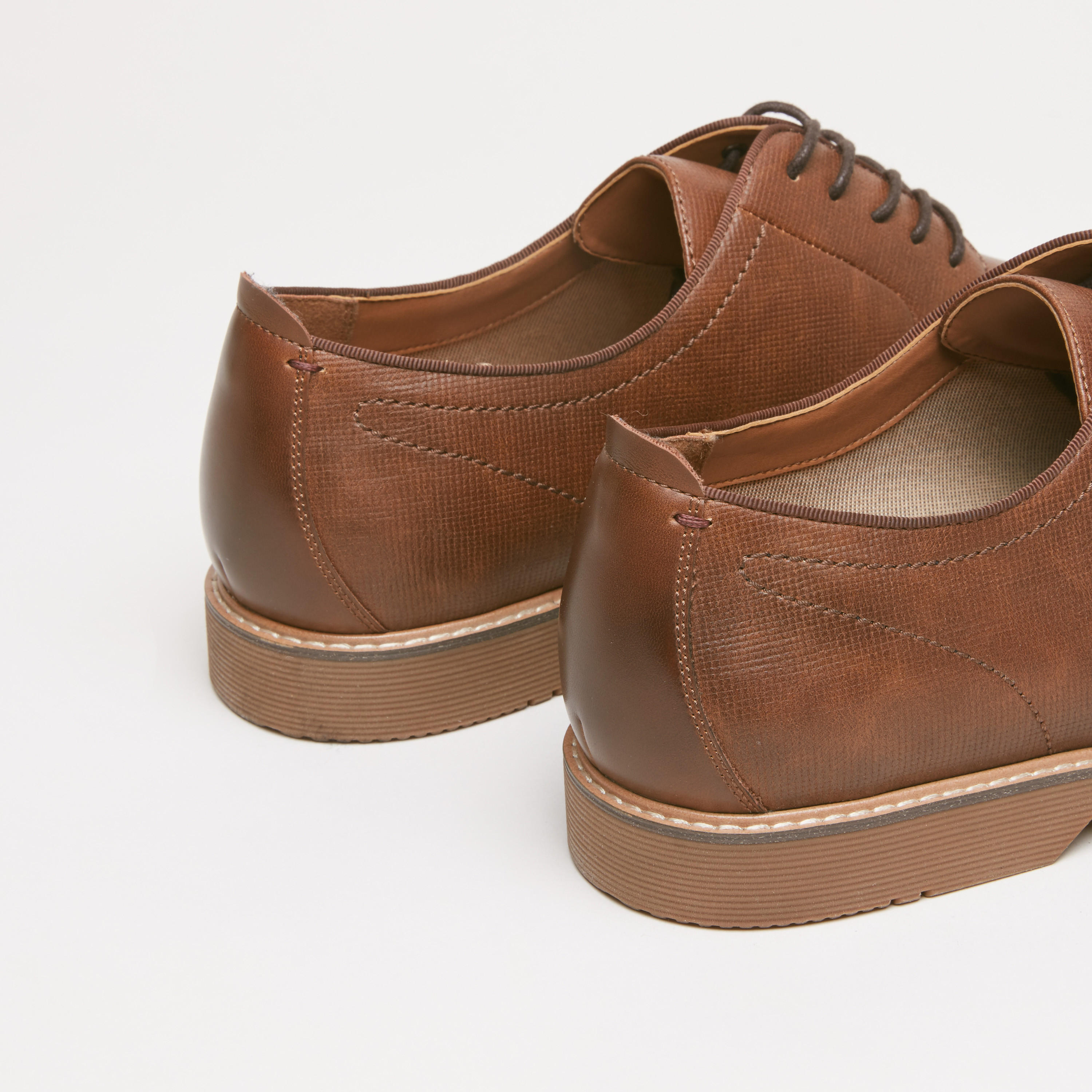 حذاء ديربي بارز الملمس برباط-men-shoes-formalshoes-image-6
