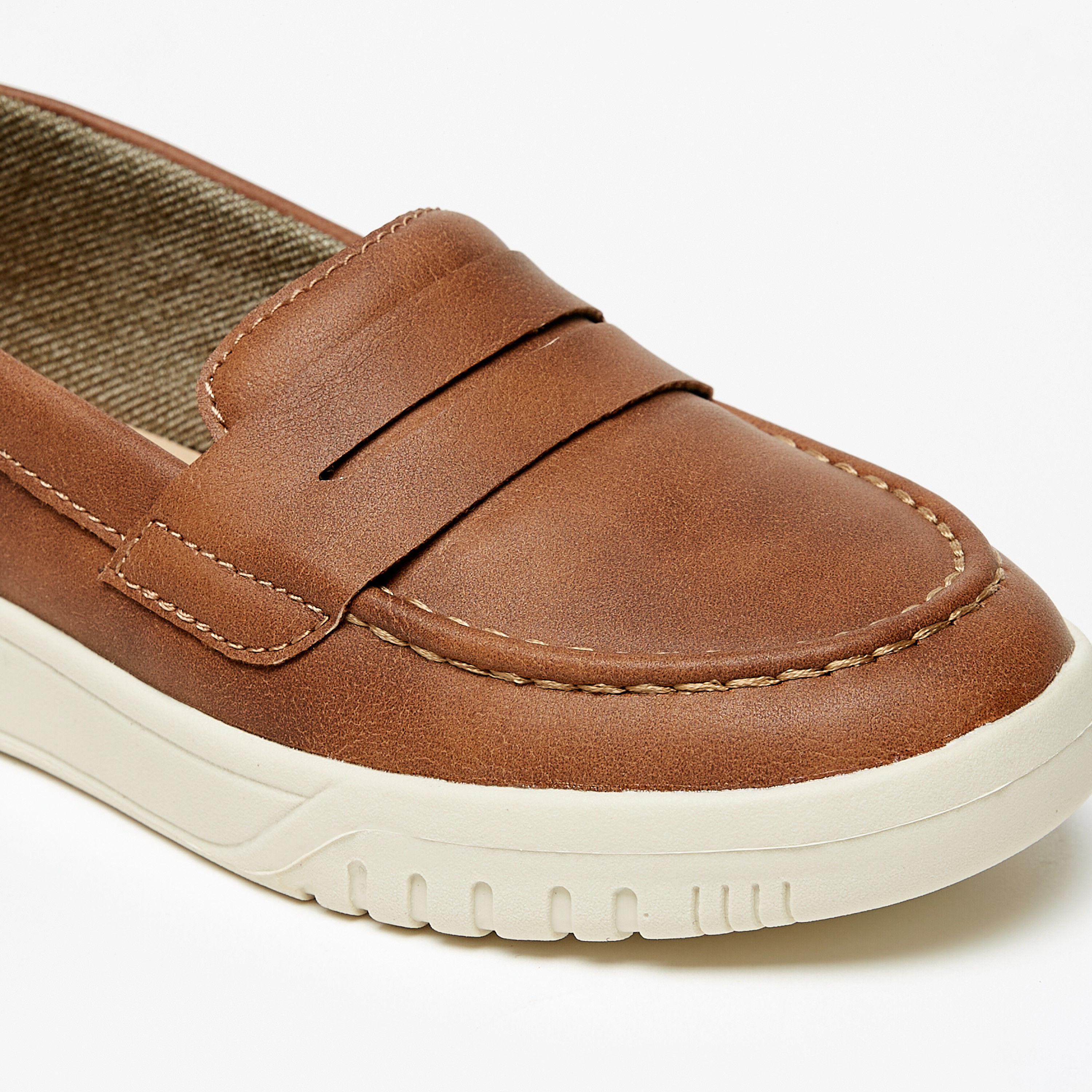 حذاء سهل الارتداء سادة من إل بي إل من شوإكسبريس-boys-shoes-loafers-image-4