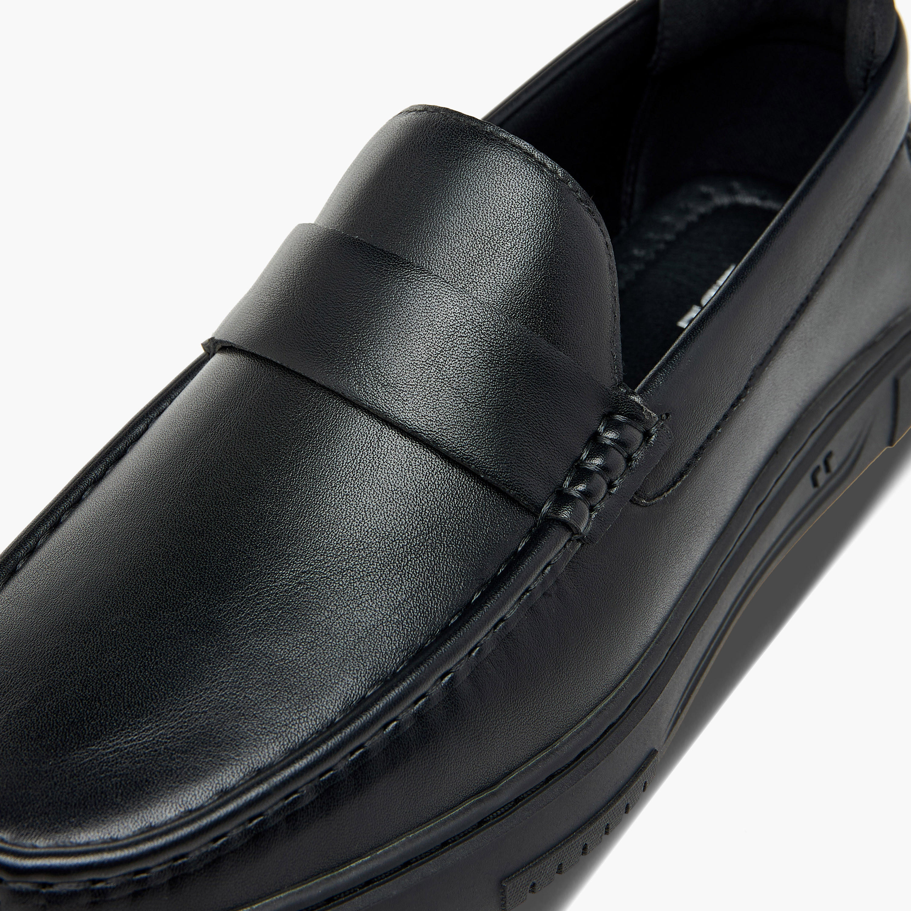 LBL by Shoexpress Solid Slip-On Moccasins-men-shoes-loafersandmoccasins-image-4