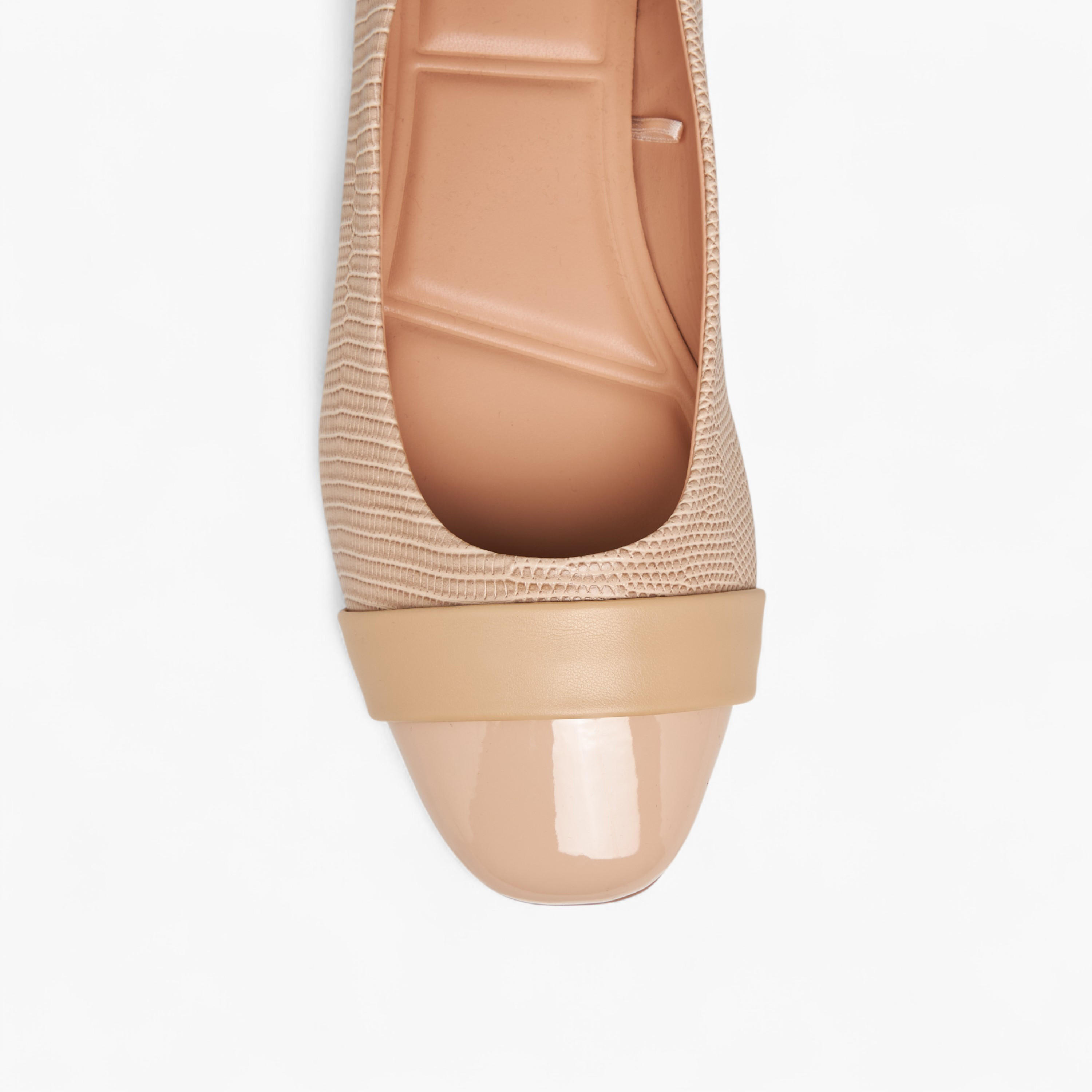 Celeste Women's Textured Round Toe Ballerina Shoes-women-shoes-flats-ballerinas-image-4