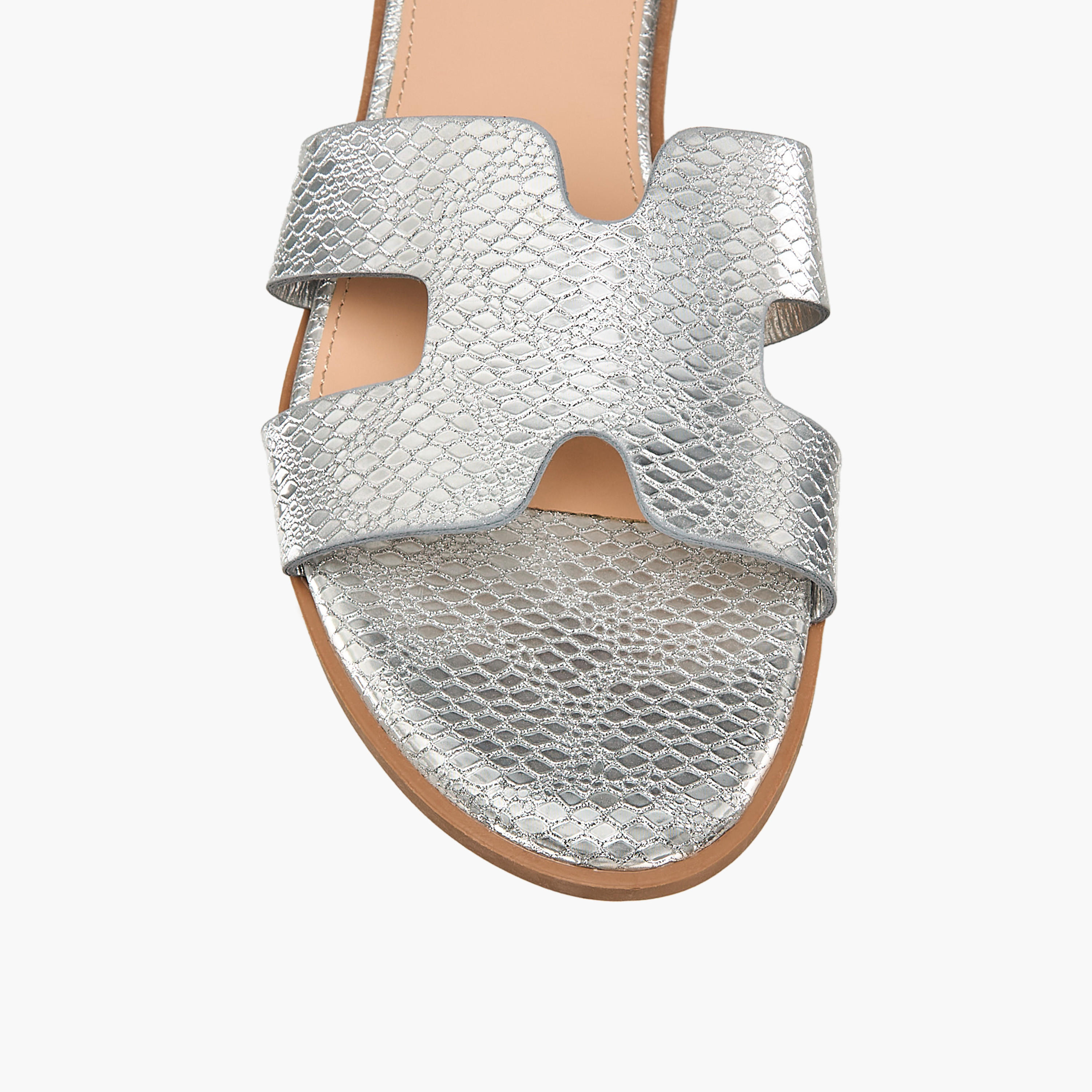 Paprika Women Textured Slip-On Sandals-women-shoes-flats-sandals-image-4