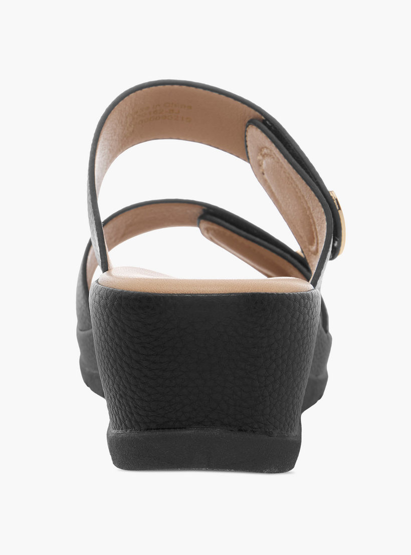 صندل مريح سهل الارتداء بارز الملمس من فلورا بيلا-women-shoes-sandals-heeled-image-5