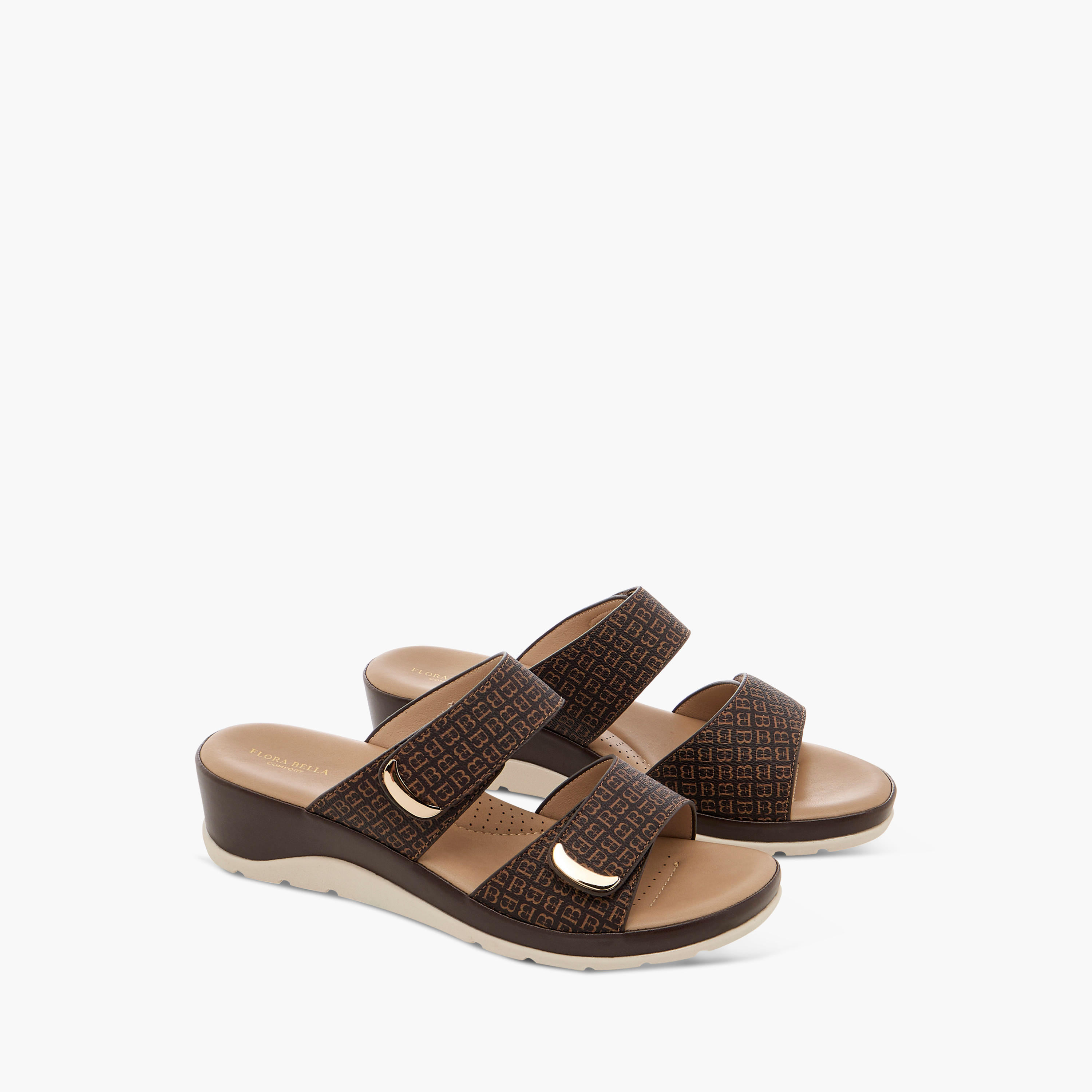 صندل مريح سهل الارتداء بطبعات مونوجرام من فلورا بيلا-women-shoes-sandals-heeled-image-1