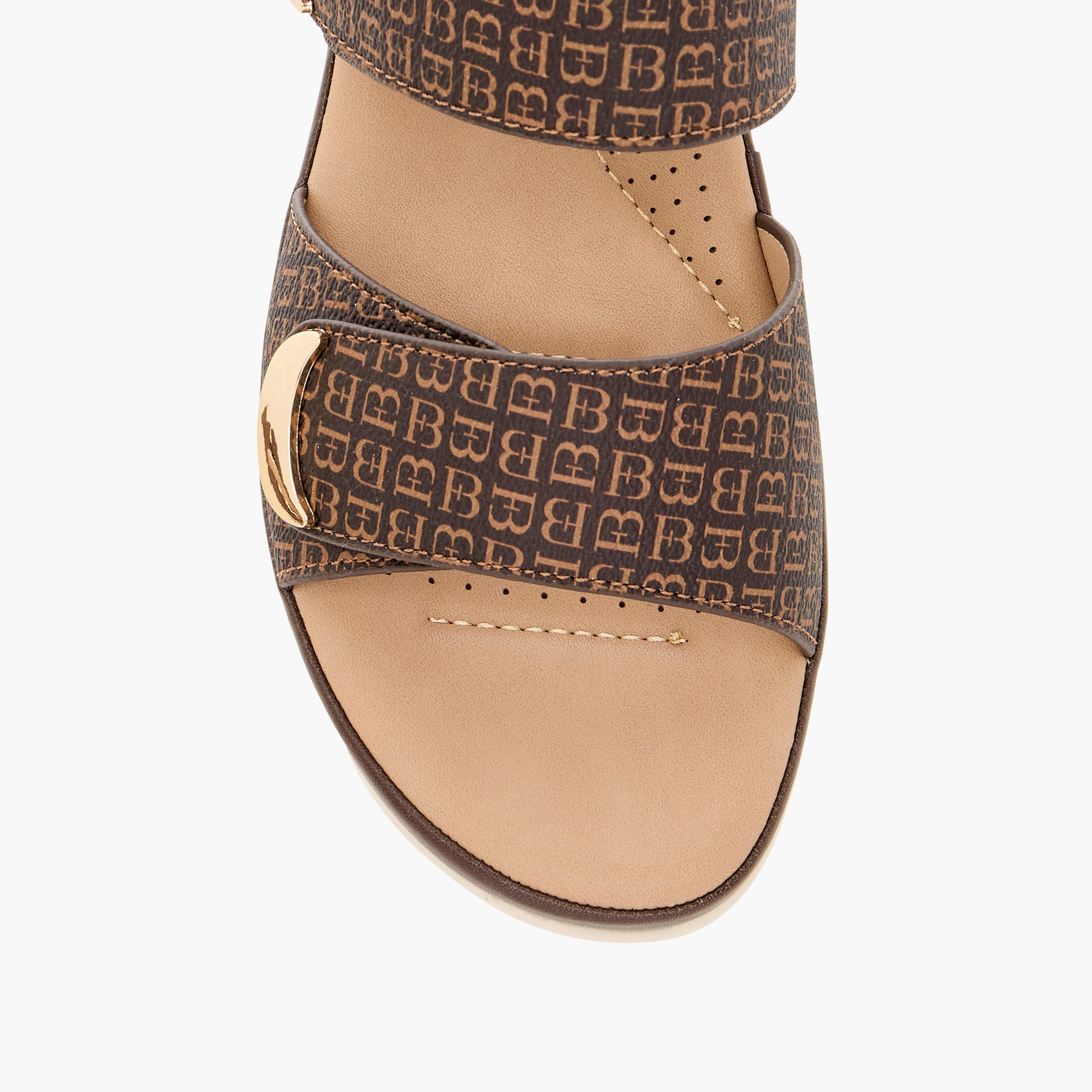 صندل مريح سهل الارتداء بطبعات مونوجرام من فلورا بيلا-women-shoes-sandals-heeled-image-4