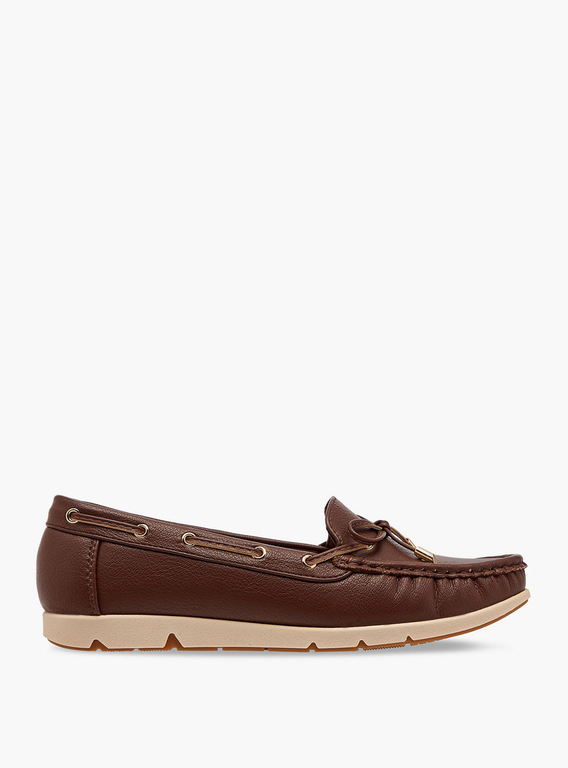 Le Confort Textured Bow Accent Slip-On Comfort Loafers-women-shoes-loafersandmoccasins-image-3
