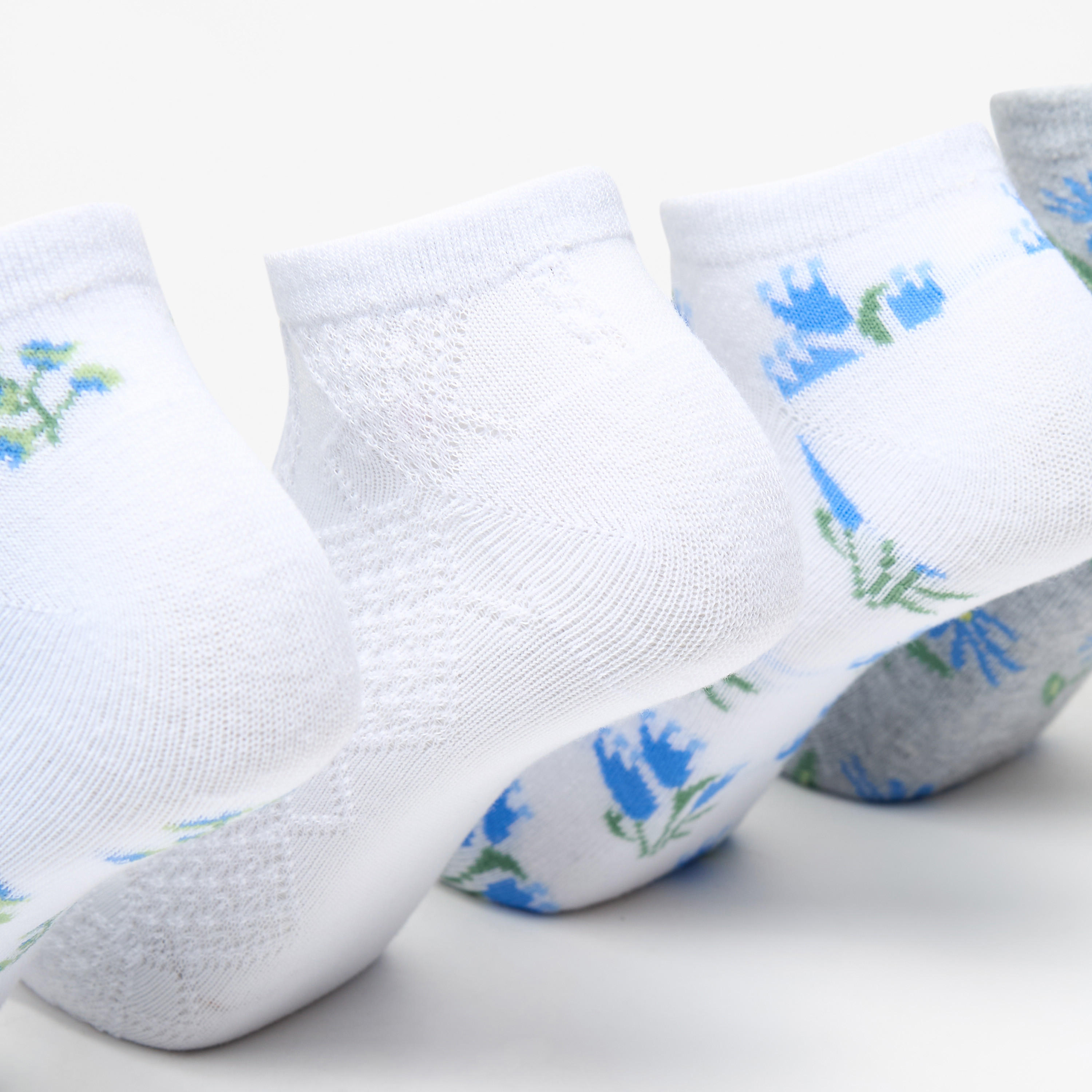 طقم جوارب متنوّعة 5 أزواج بطول الكاحل من جلو-women-socksandstockings-image-2