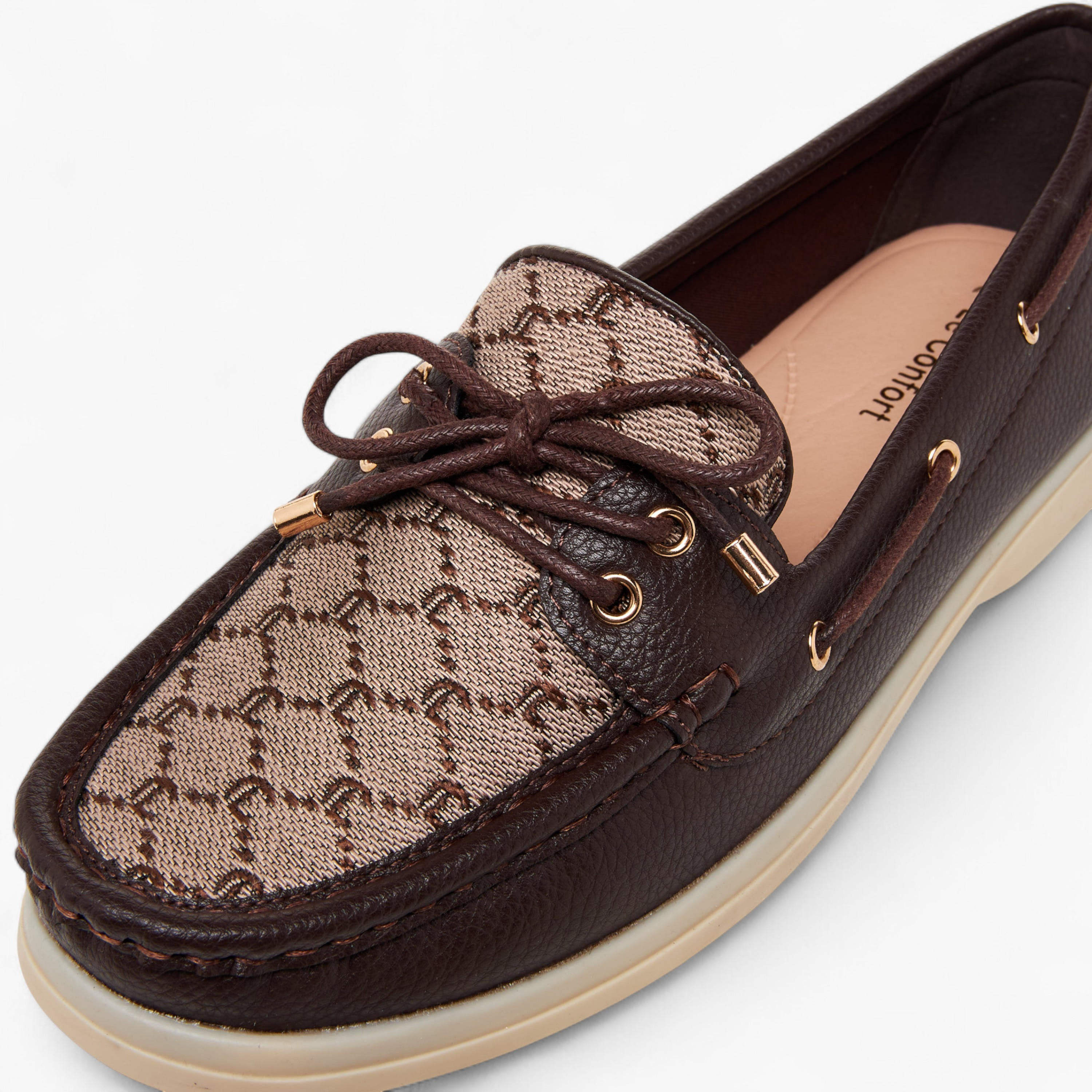 Le Confort Women Monogram Detail Slip-On Moccasins-women-shoes-loafersandmoccasins-image-4
