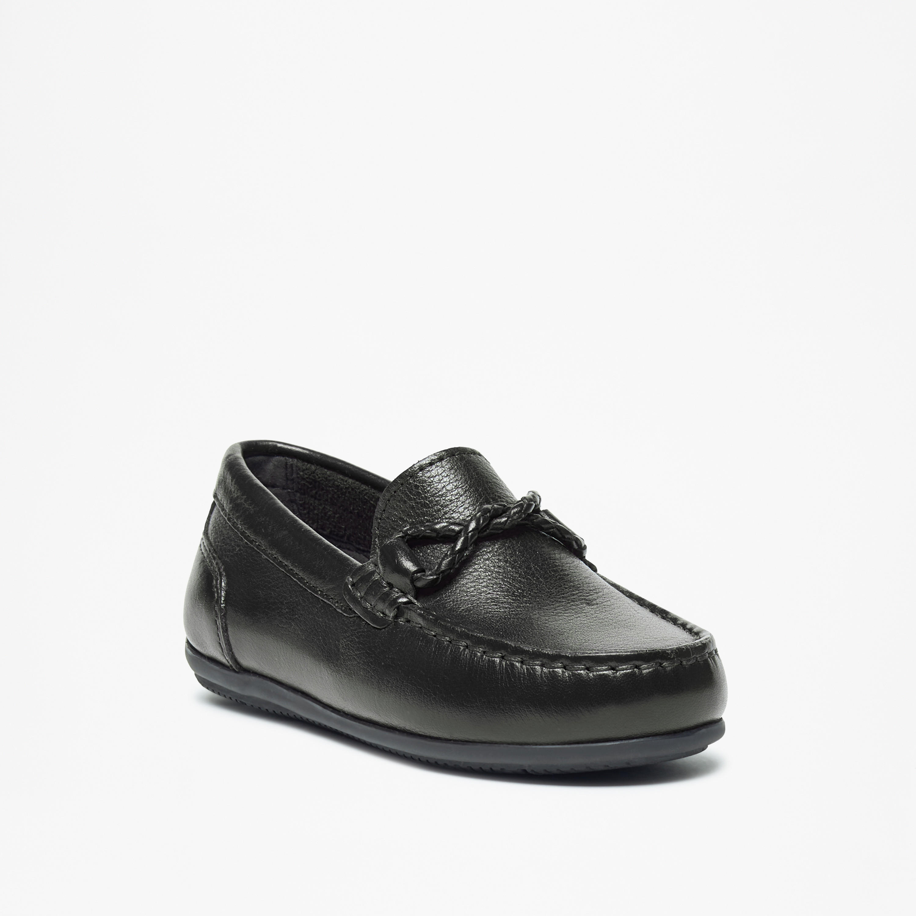 Mister Duchini Solid Slip-On Moccasins with Textured Trim-boys-shoes-loafers-image-1