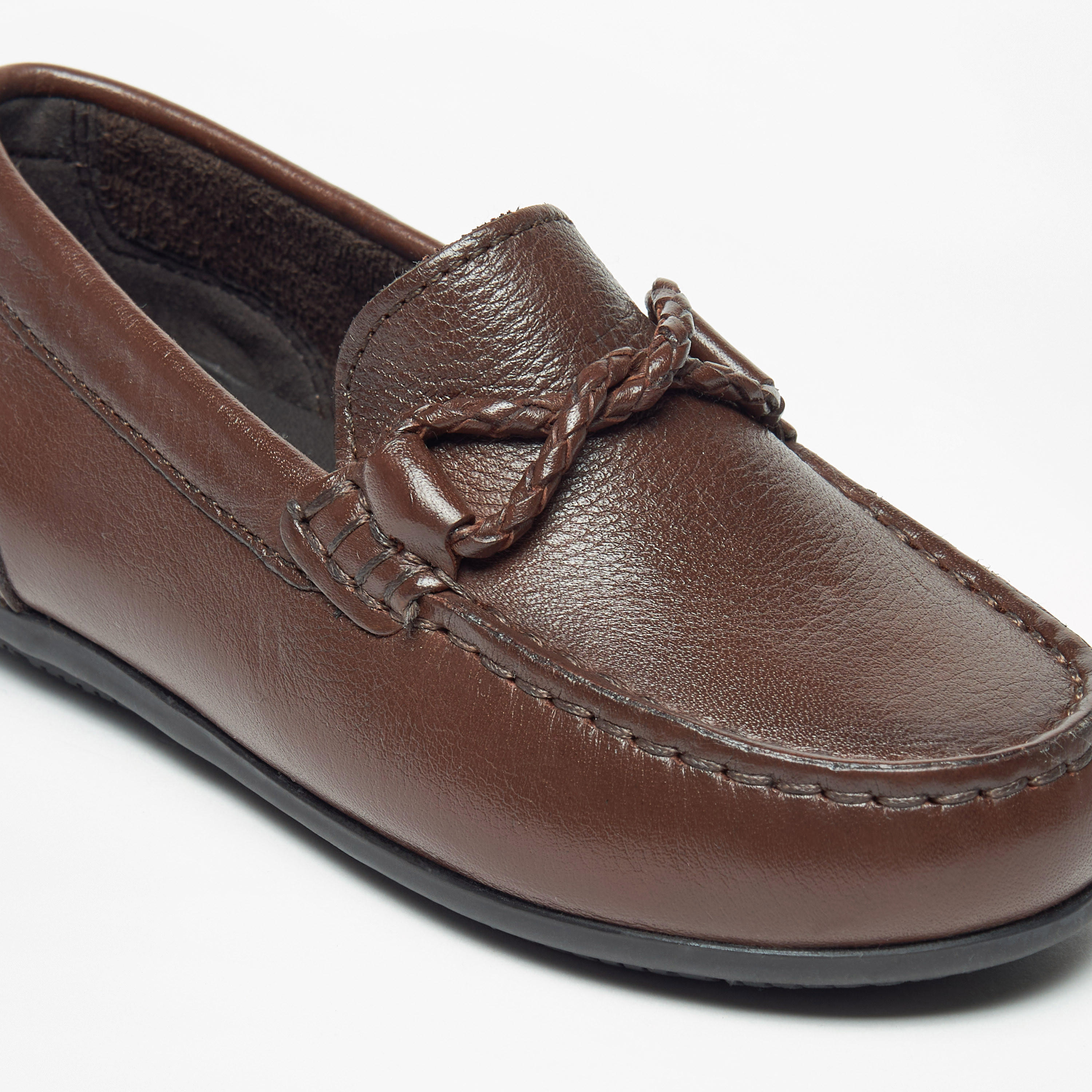 Mister Duchini Solid Slip-On Moccasins with Textured Trim-boys-shoes-loafers-image-5