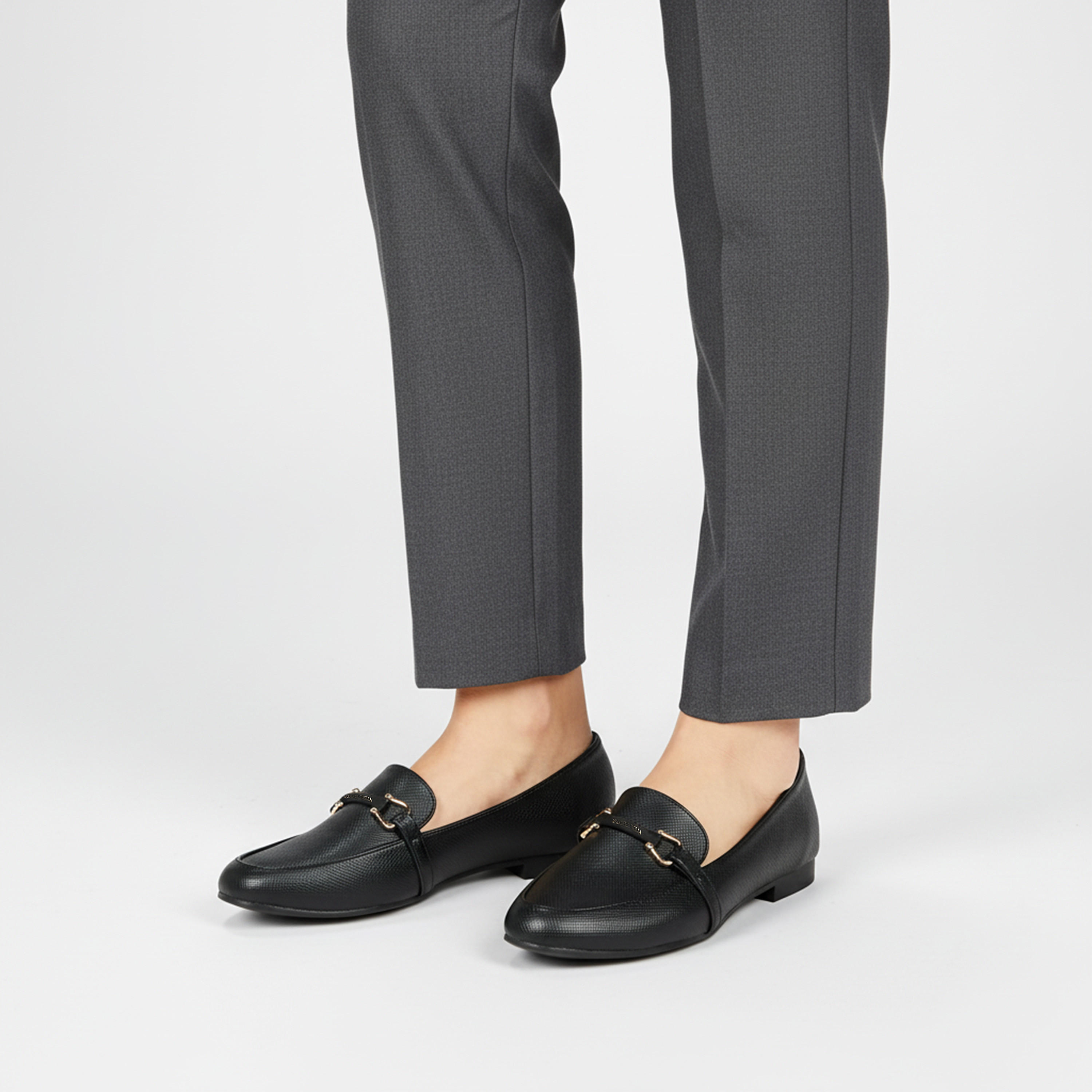 Flora Bella Women Textured Loafers-women-shoes-loafersandmoccasins-image-2
