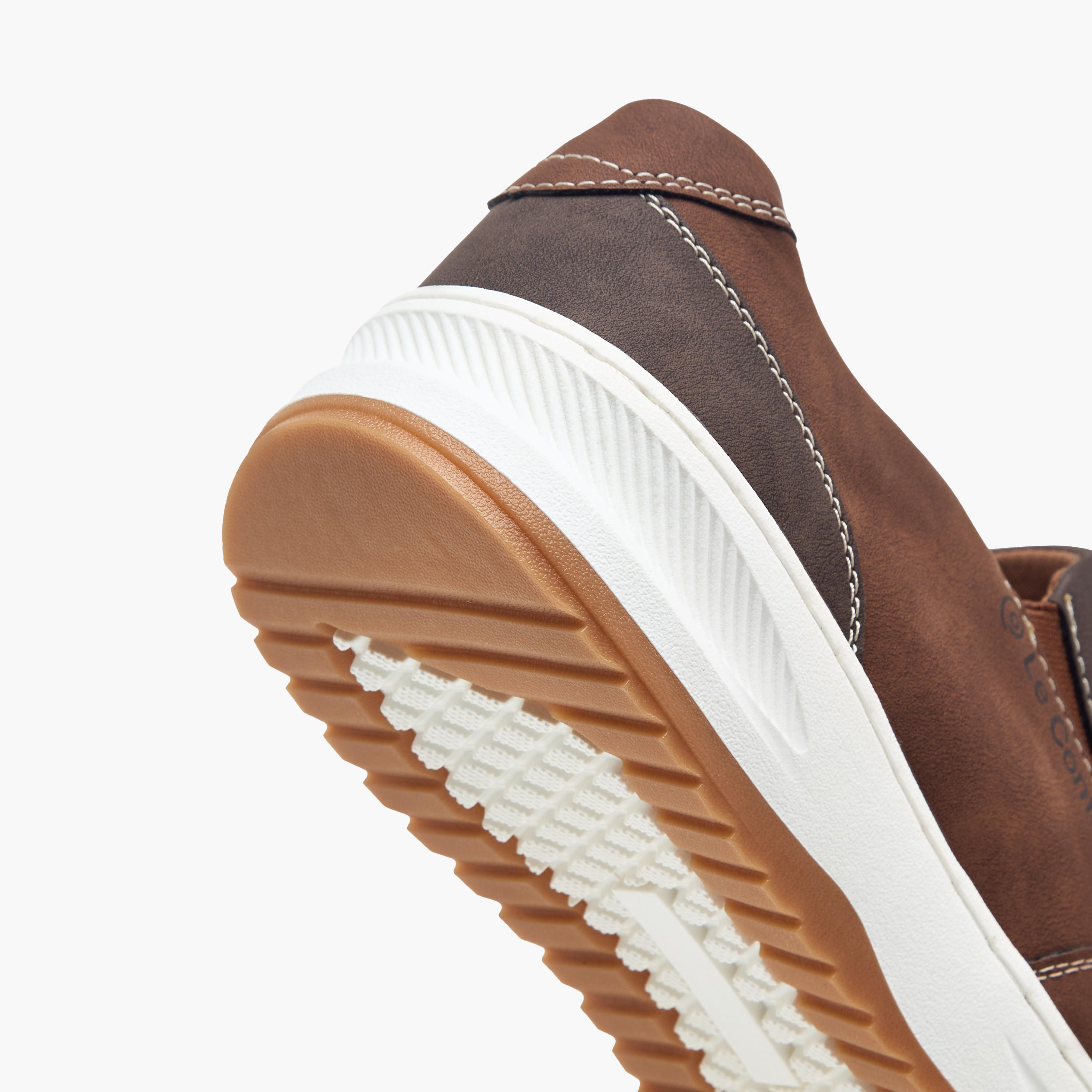 حذاء سهل الارتداء مريح سادة من لو كونفورت-men-shoes-loafersandmoccasins-image-5