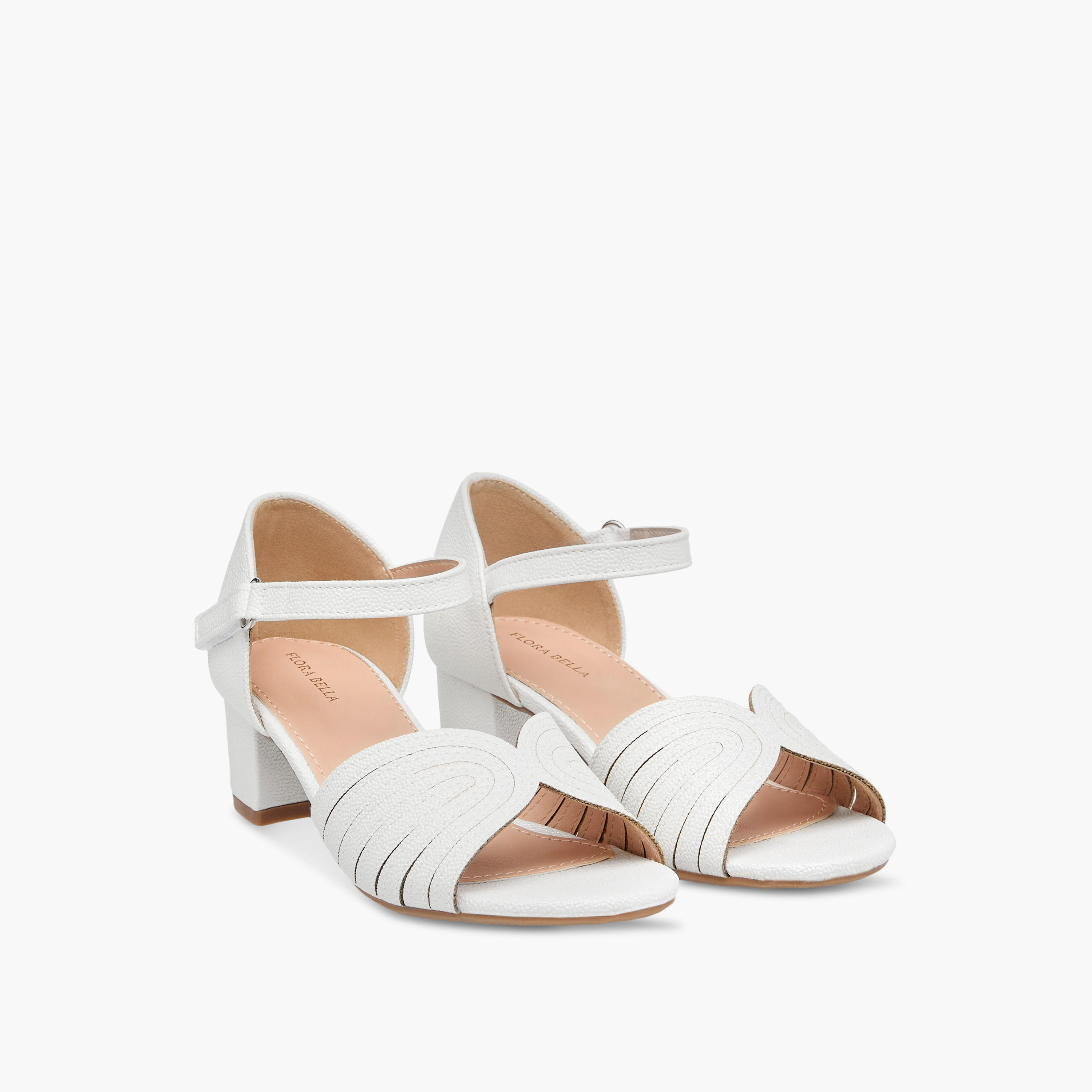 صندل بارز الملمس بكعب سميك وشريط إغلاق لاصق من فلورا بيلا-girls-shoes-sandals-image-1
