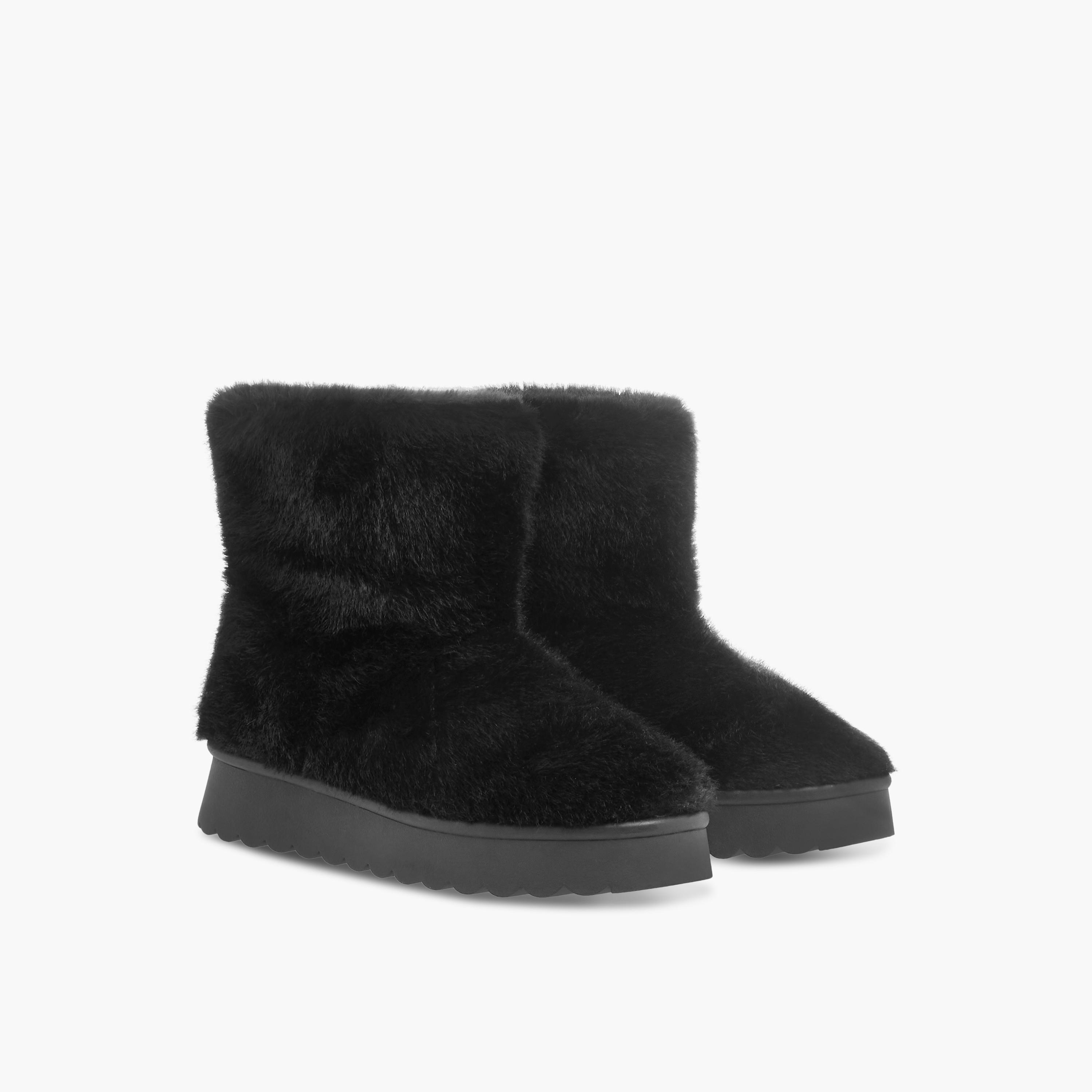بوت طول الكاحل بارز الملمس سهل الارتداء بكعب بلاتفورم للنساء من سيليست-women-shoes-boots-image-1