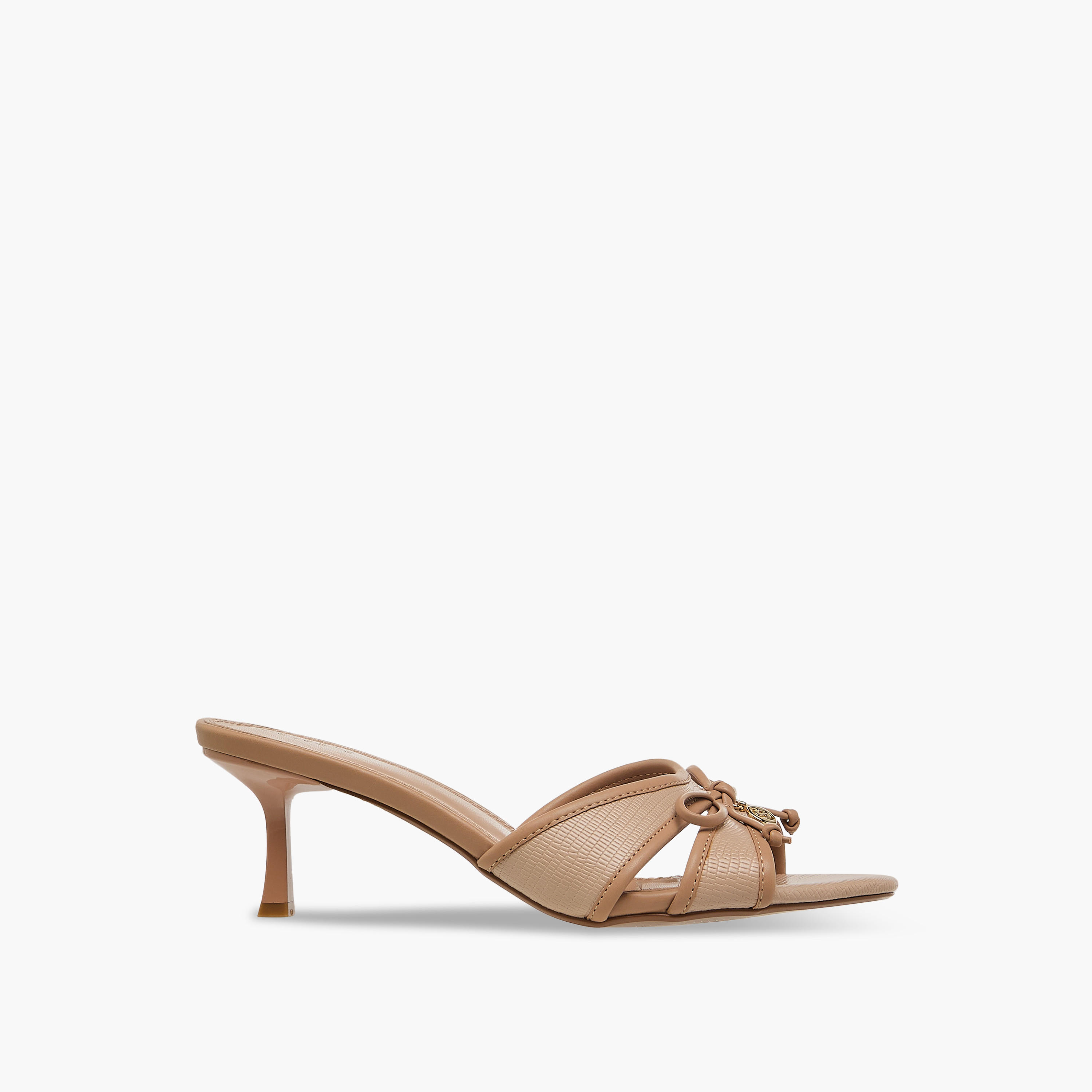 صندل بتفاصيل فيونكة سهل الارتداء مع كعب مدبب للنساء من سيليست-women-shoes-sandals-heeled-image-13