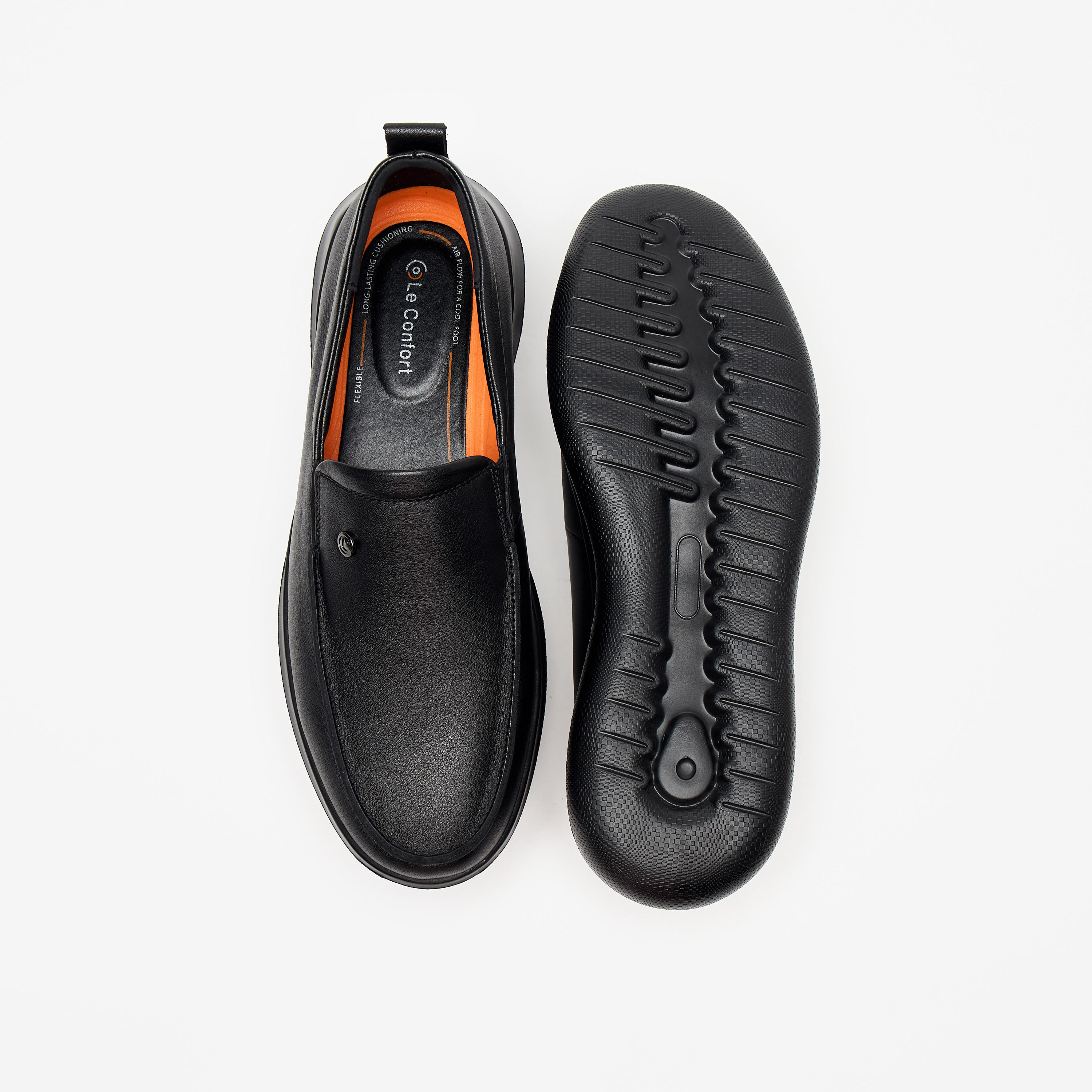 Le Confort Solid Slip-On Loafers-men-shoes-loafersandmoccasins-image-9